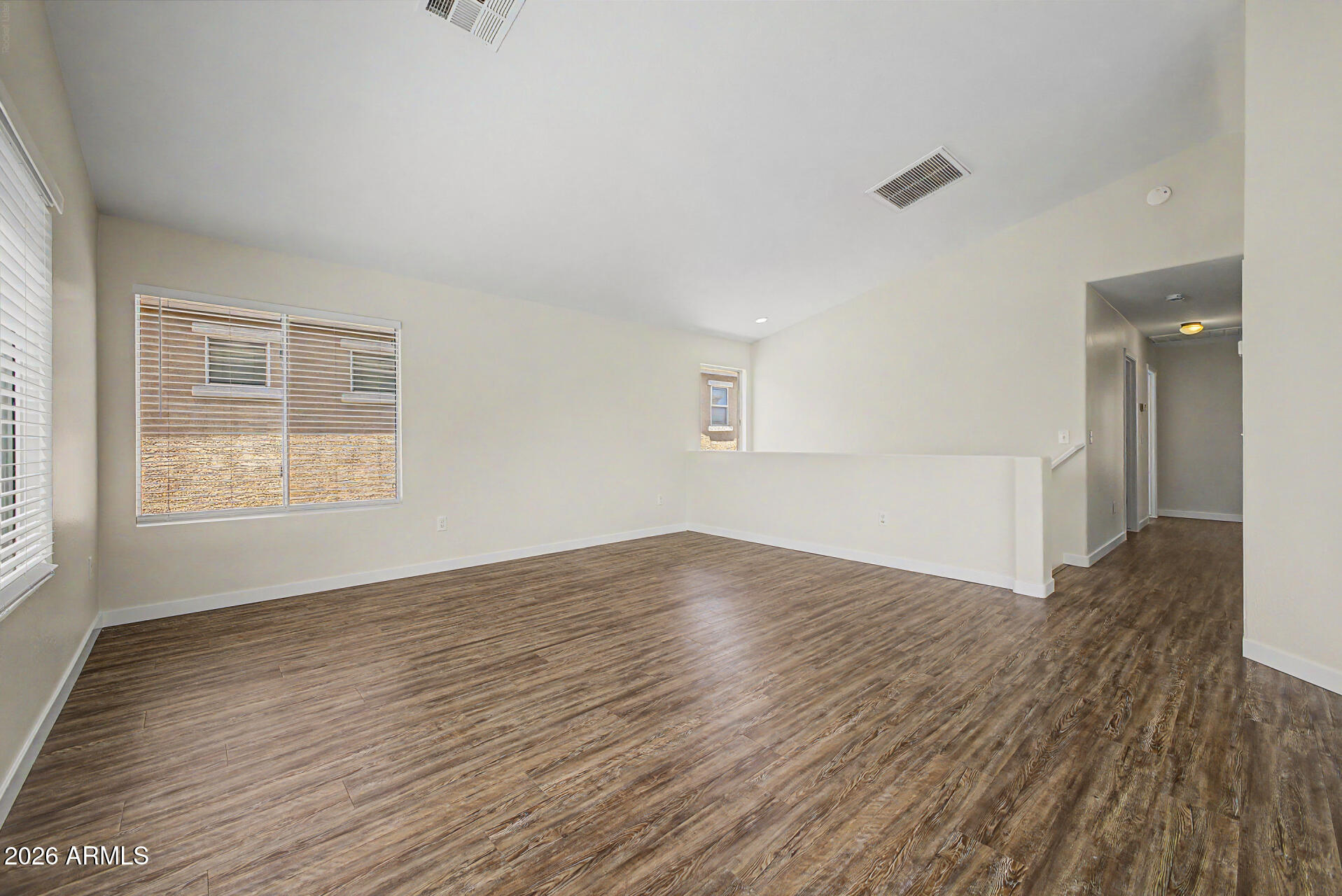 DREAMING SUMMIT UNIT 1A - Residential