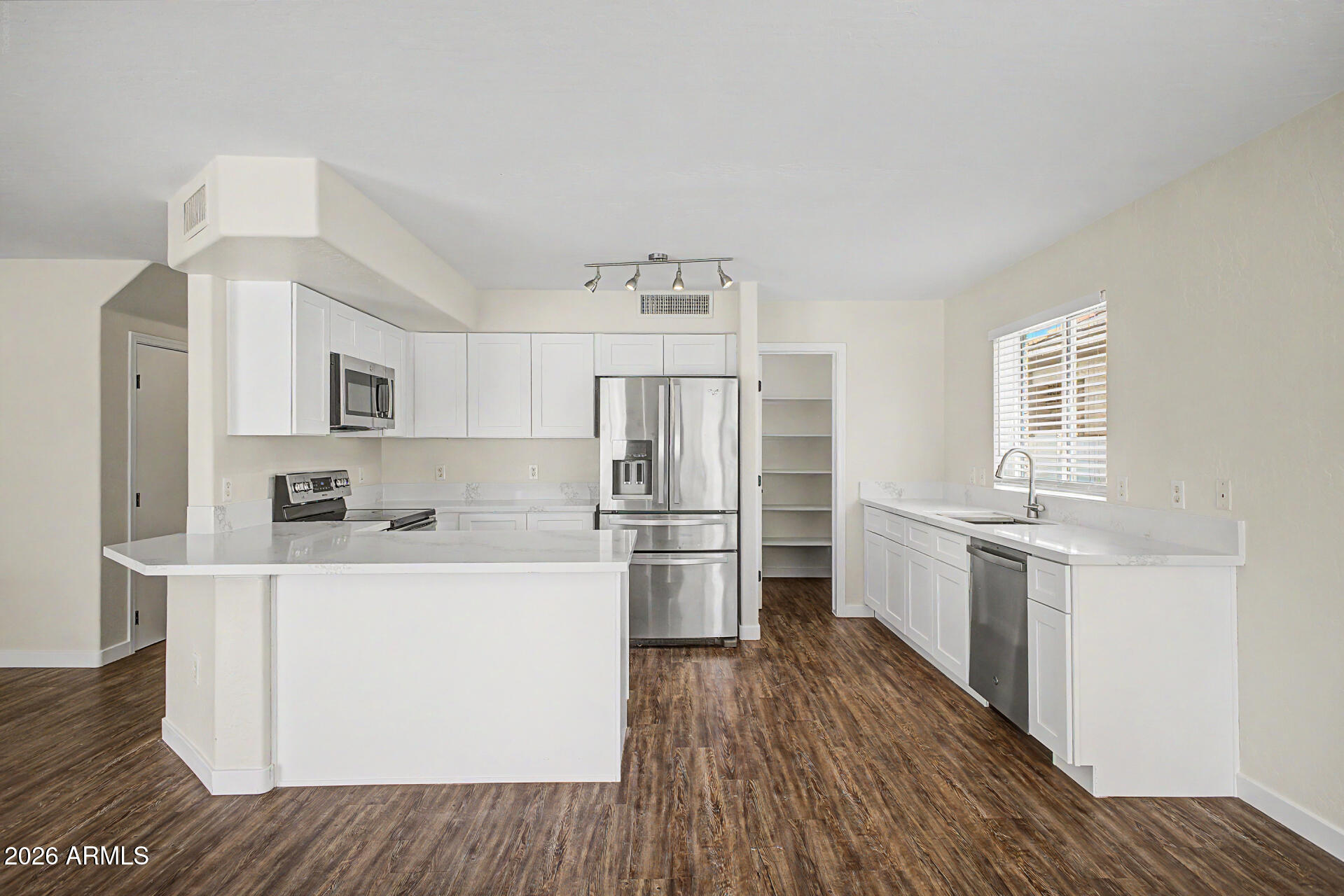 DREAMING SUMMIT UNIT 1A - Residential