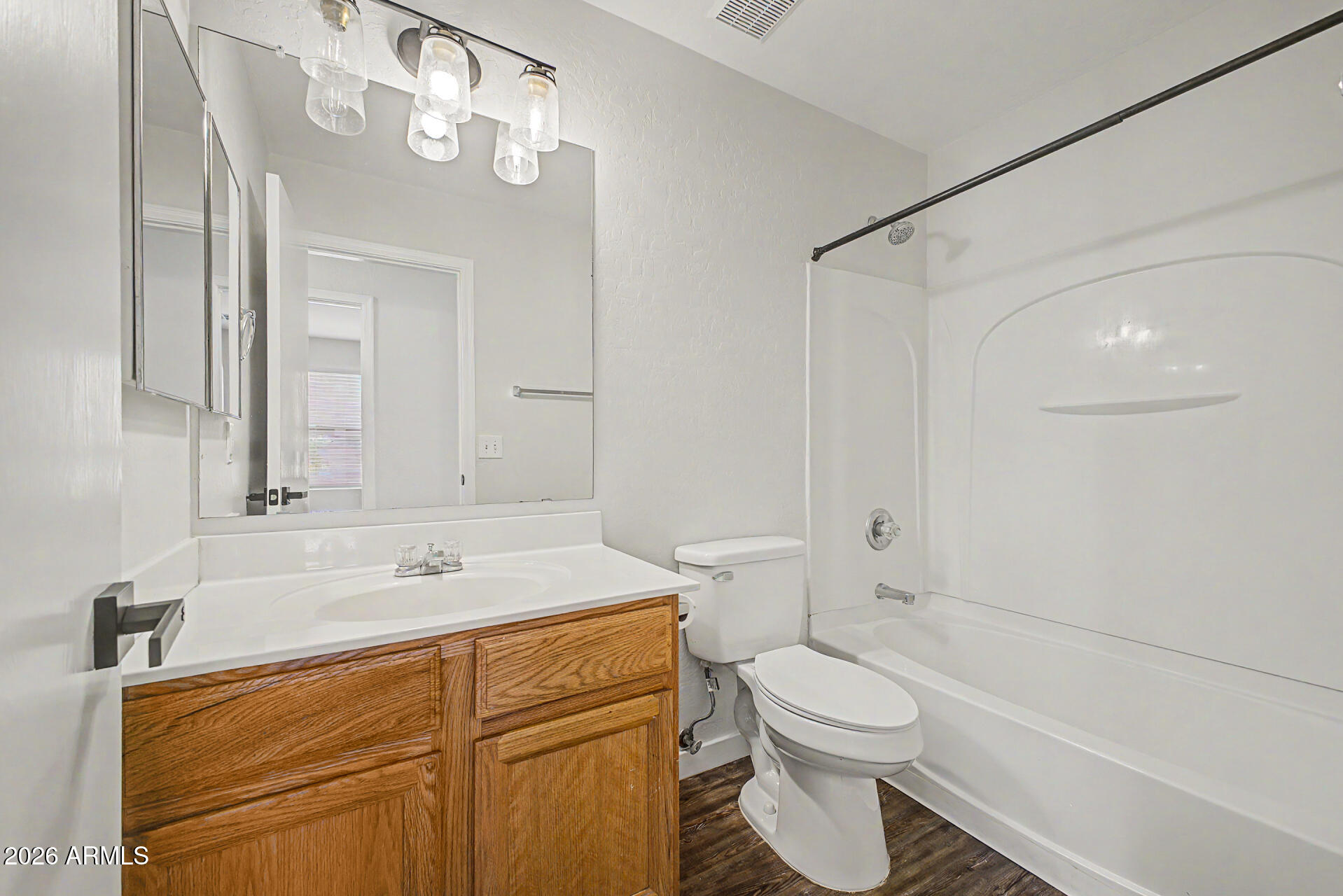 DREAMING SUMMIT UNIT 1A - Residential