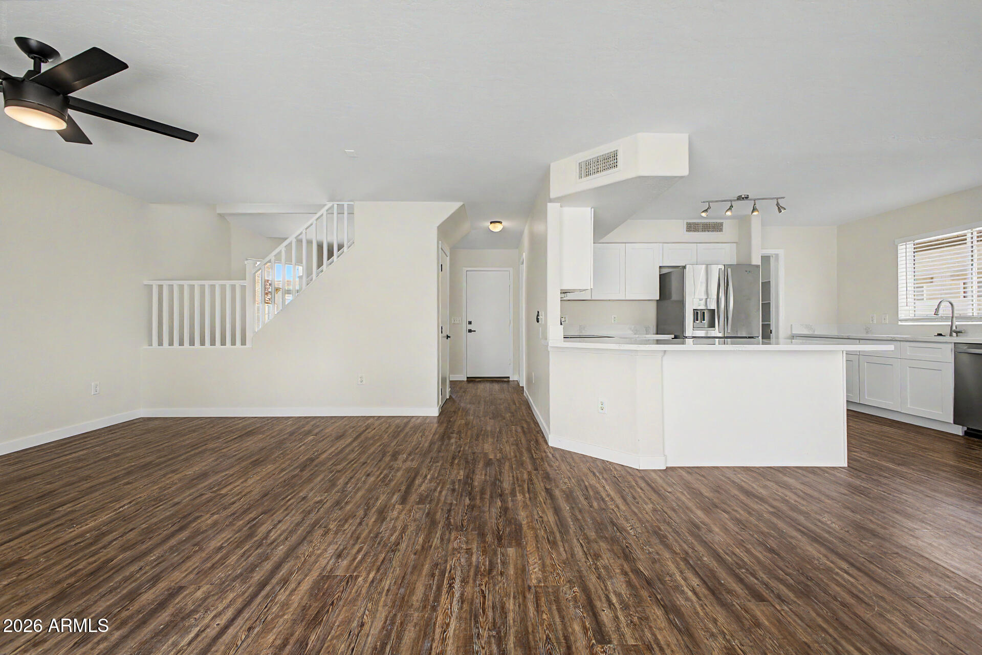 DREAMING SUMMIT UNIT 1A - Residential