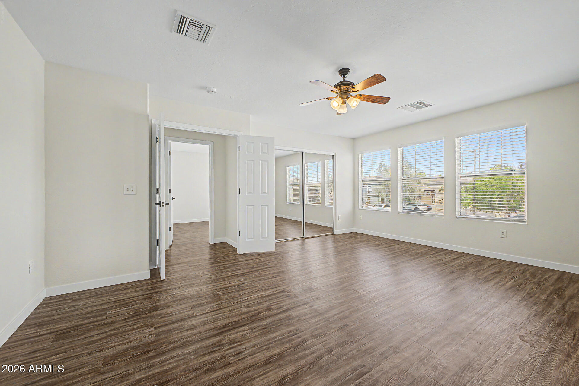 DREAMING SUMMIT UNIT 1A - Residential