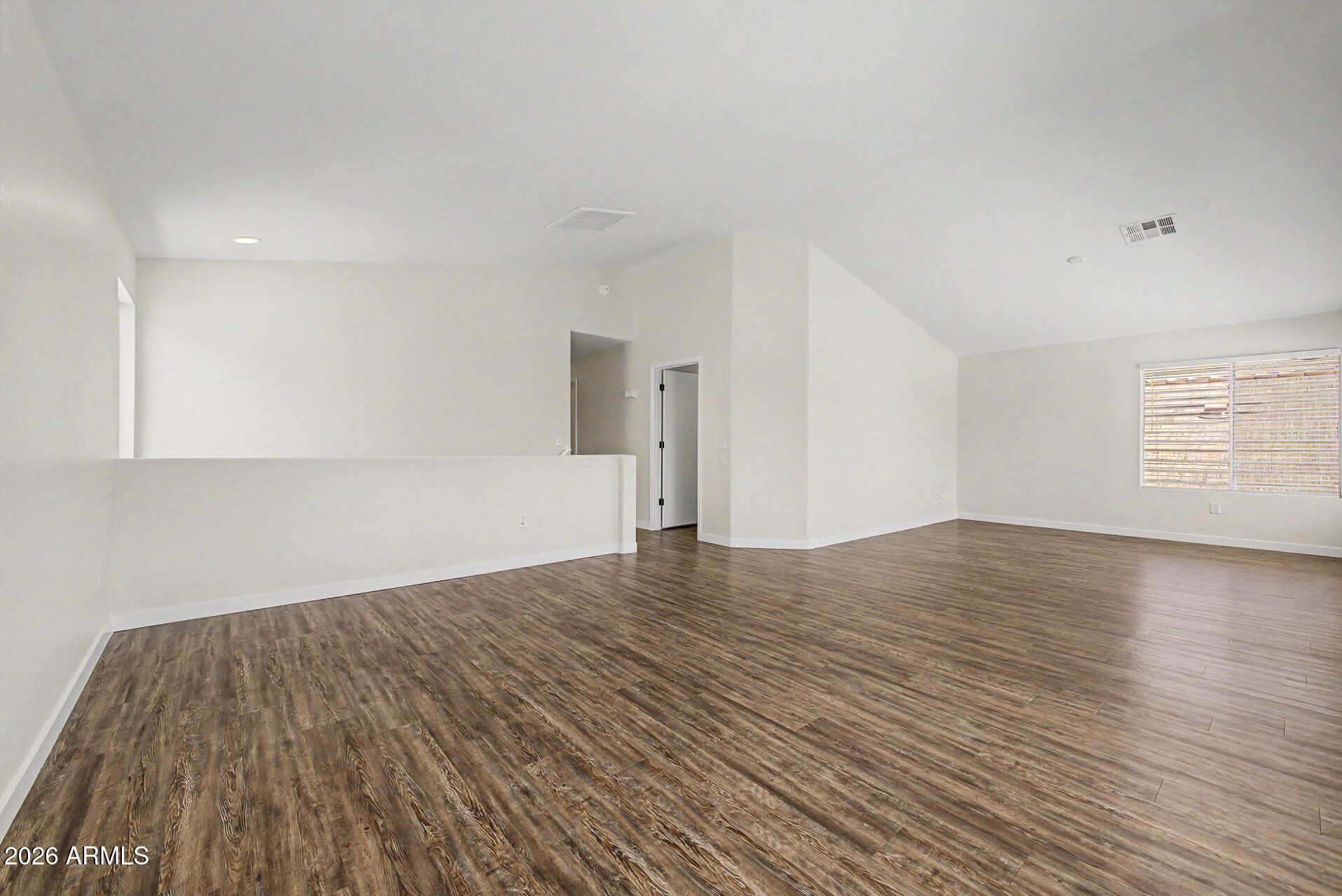 DREAMING SUMMIT UNIT 1A - Residential