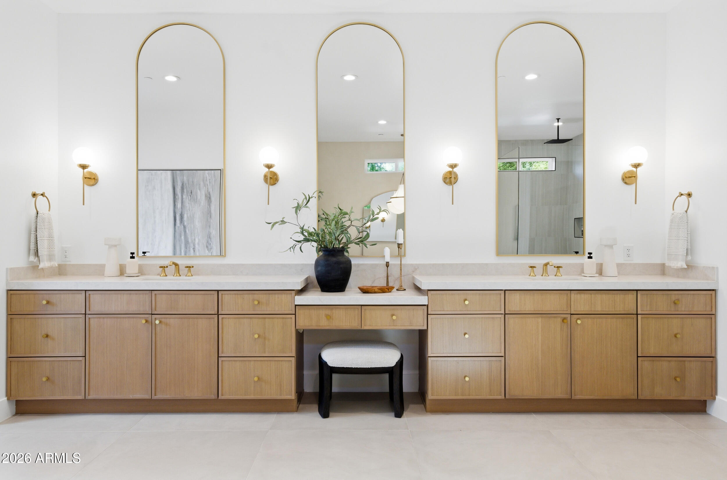 RANCHO VISTA - Residential
