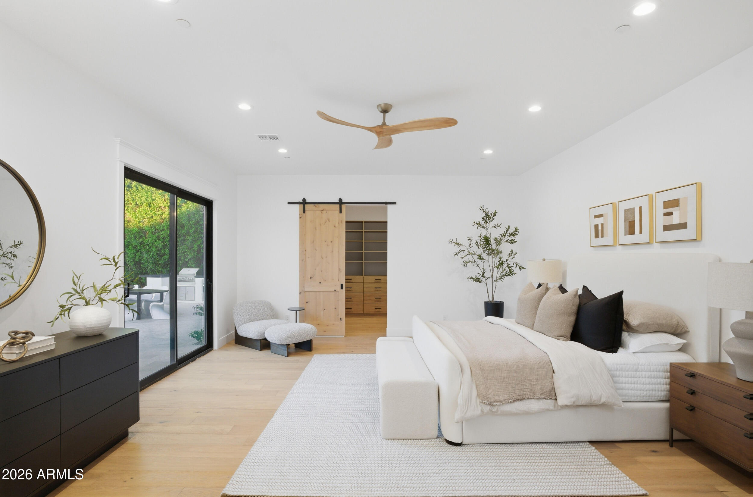 RANCHO VISTA - Residential