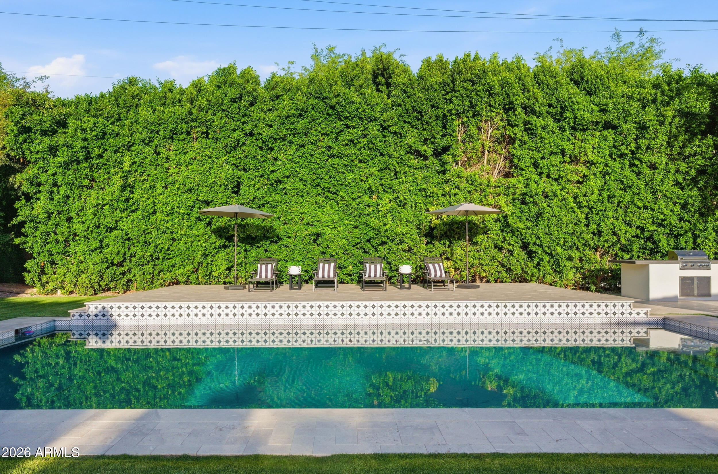 RANCHO VISTA - Residential