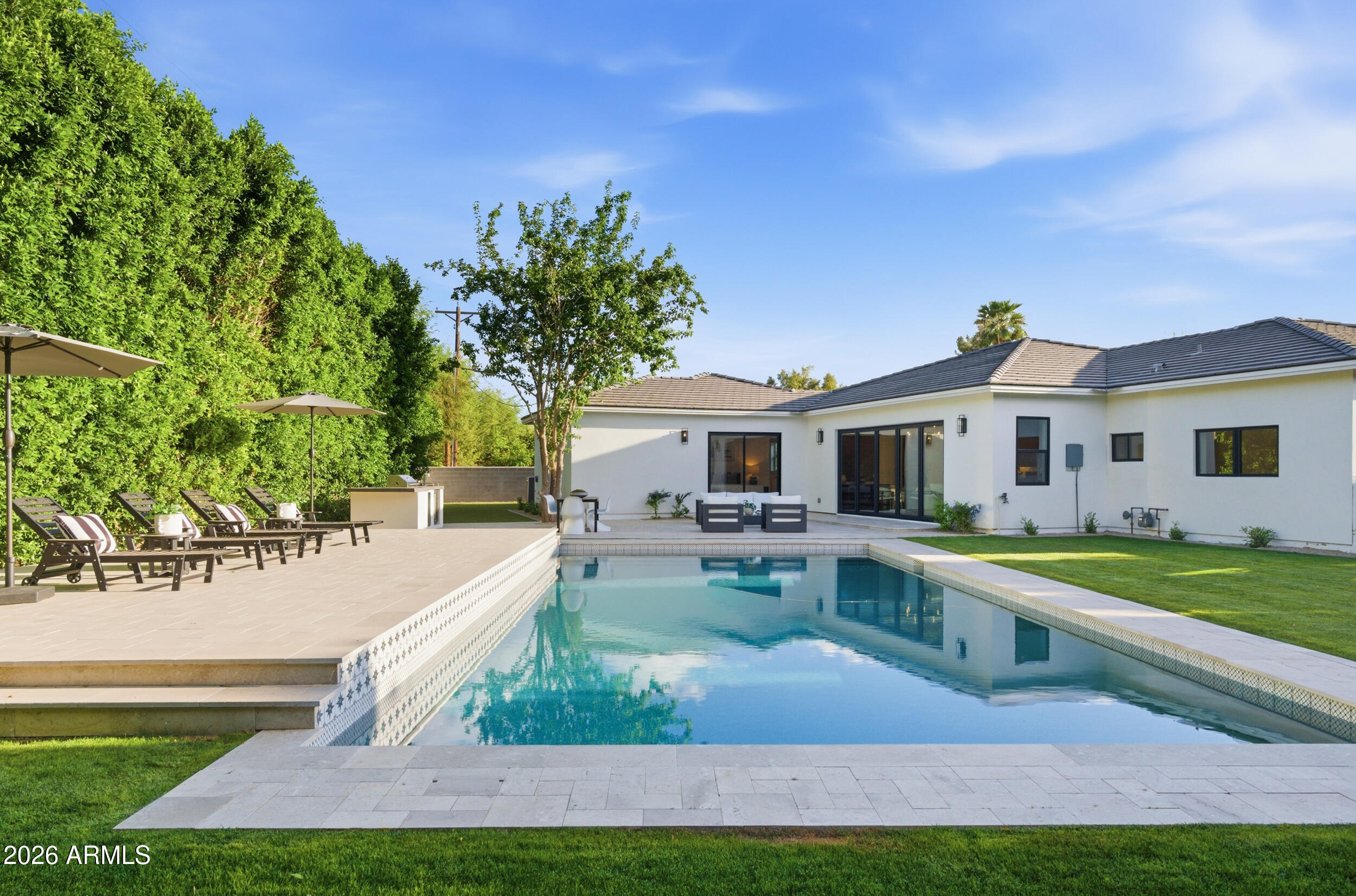RANCHO VISTA - Residential