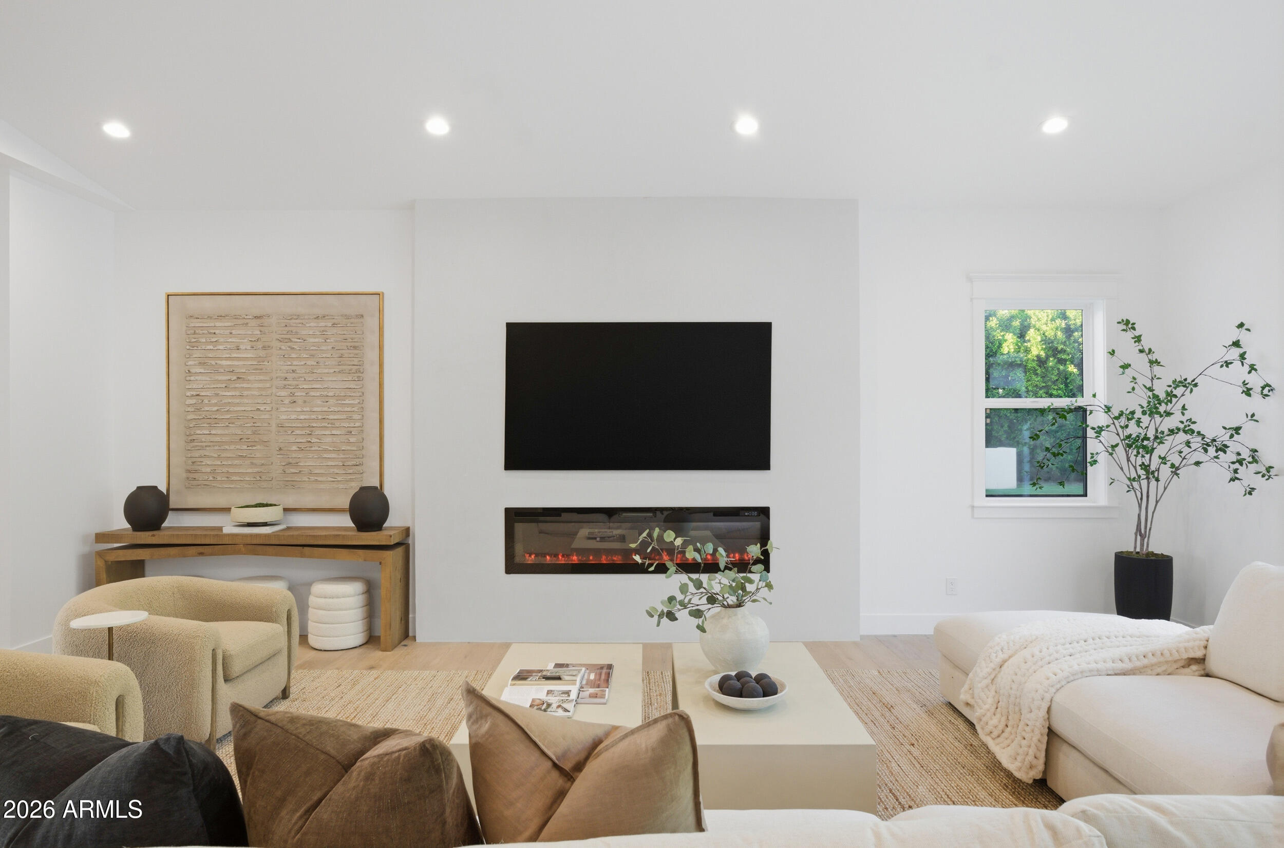RANCHO VISTA - Residential