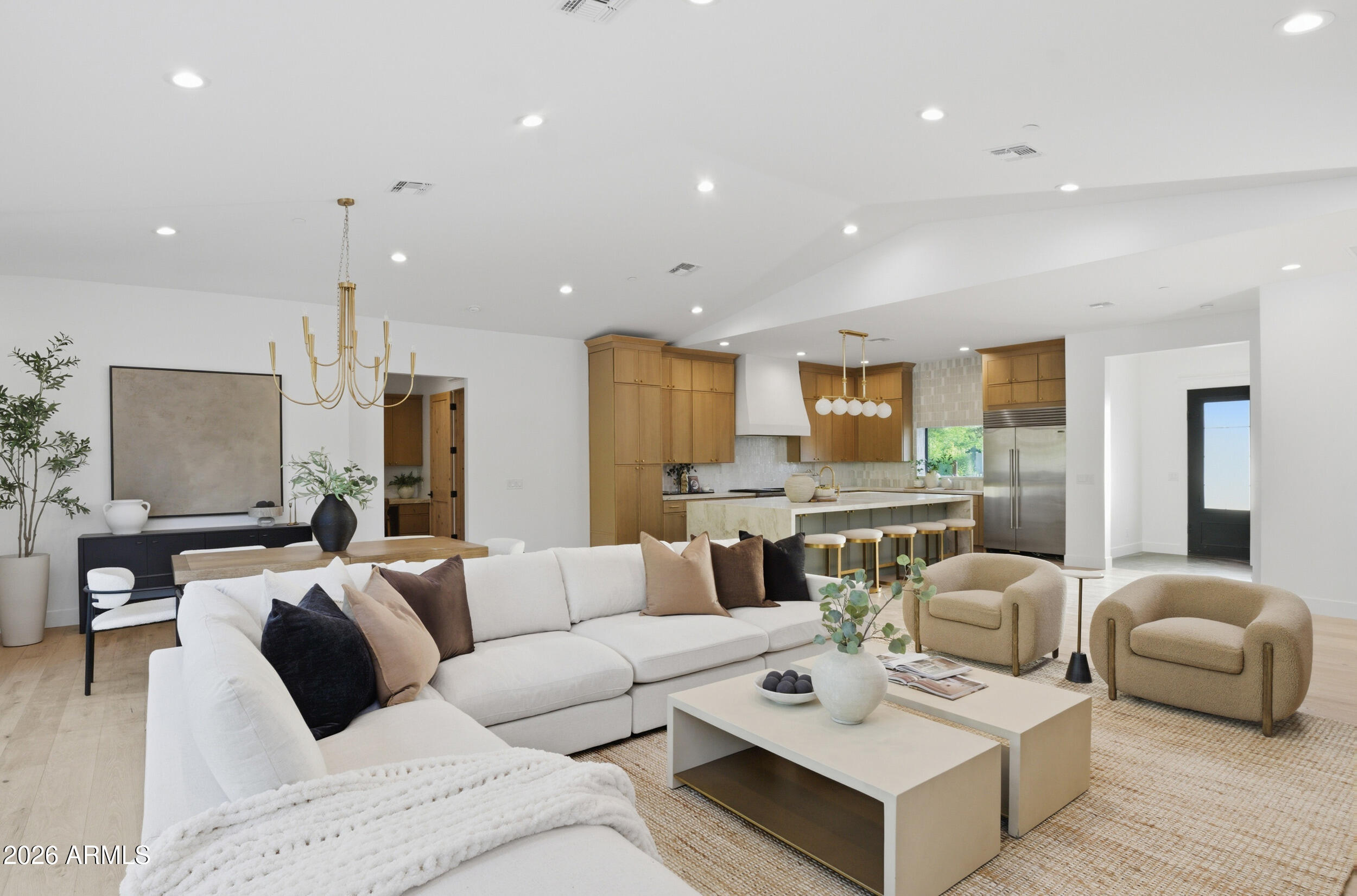 RANCHO VISTA - Residential
