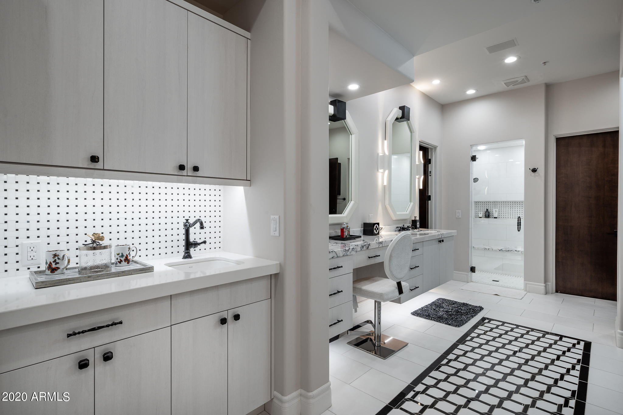 DC RANCH - Residential
