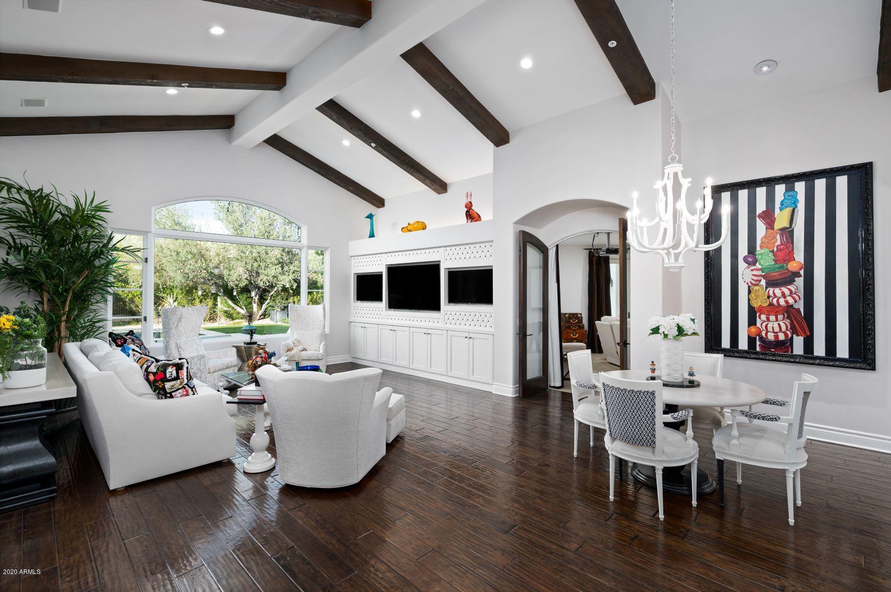 DC RANCH - Residential
