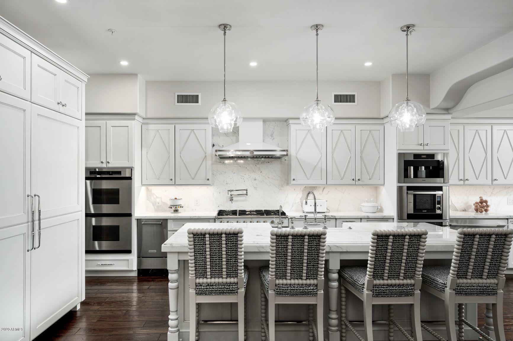 DC RANCH - Residential