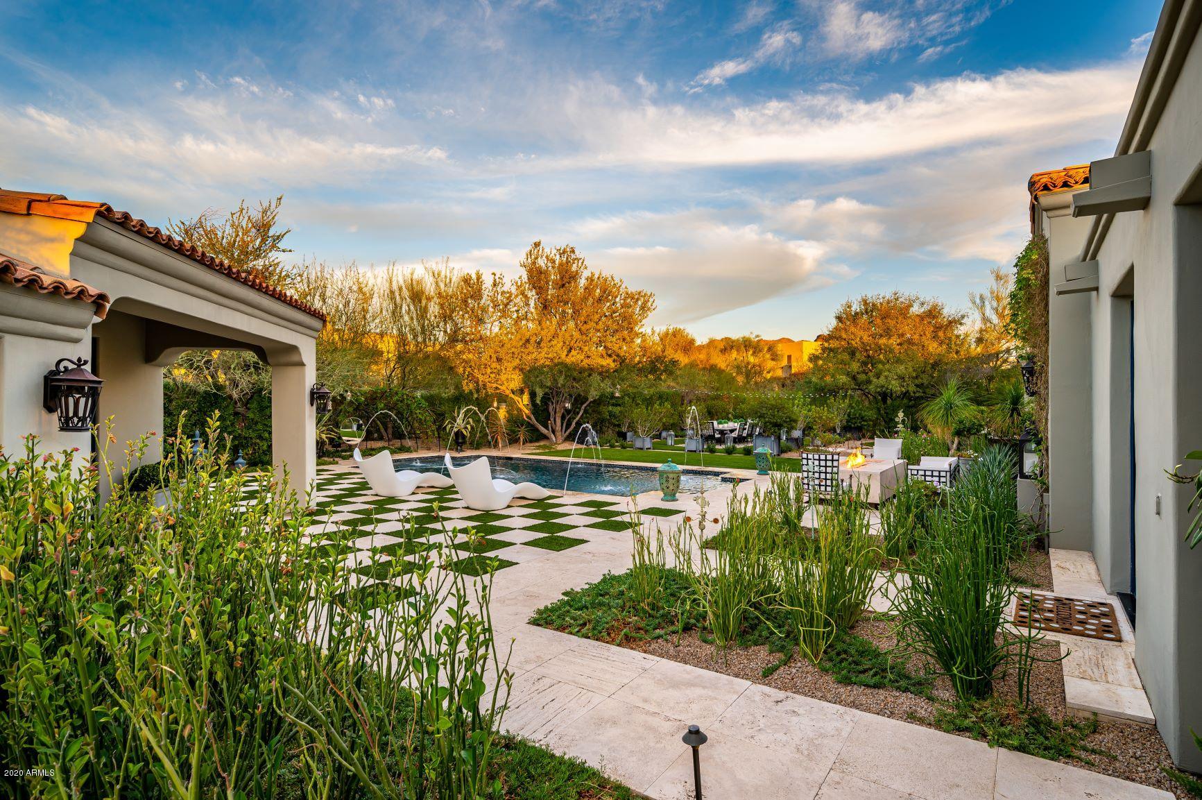 DC RANCH - Residential