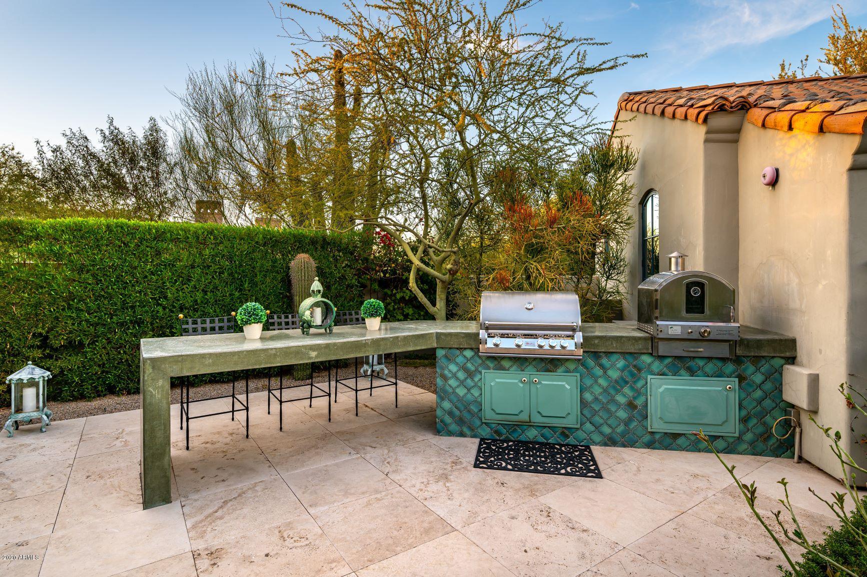 DC RANCH - Residential