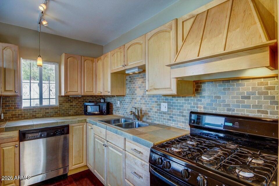 PILCHER PLACE - Residential