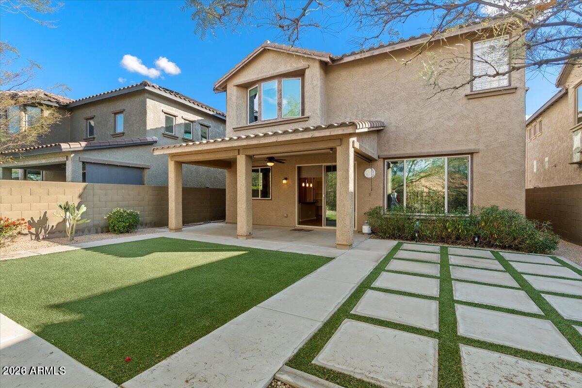 DESERT RIDGE SUPERBLOCK 11 PARCEL 7 - Residential Lease