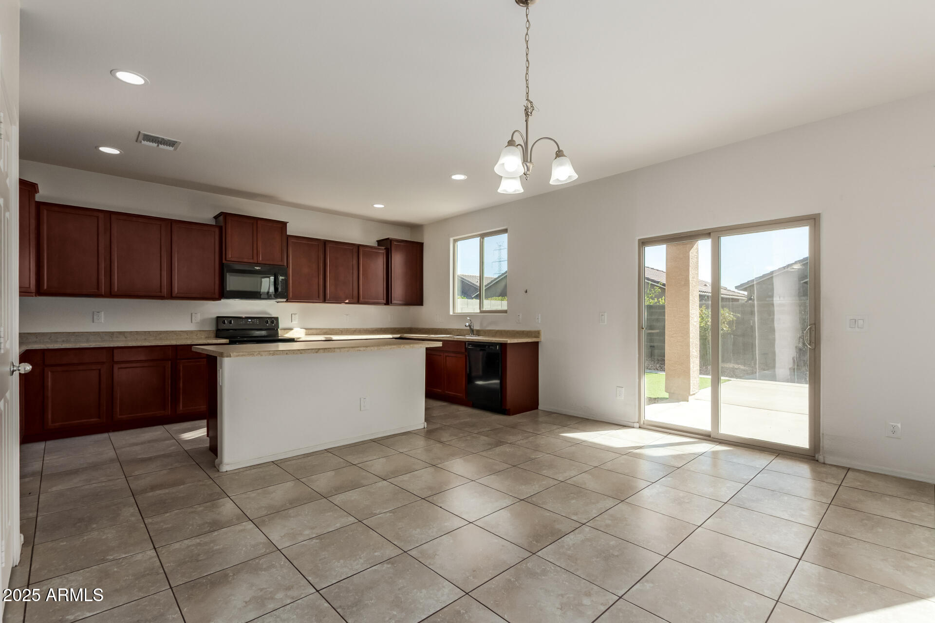 GRAND VILLAGE - Residential