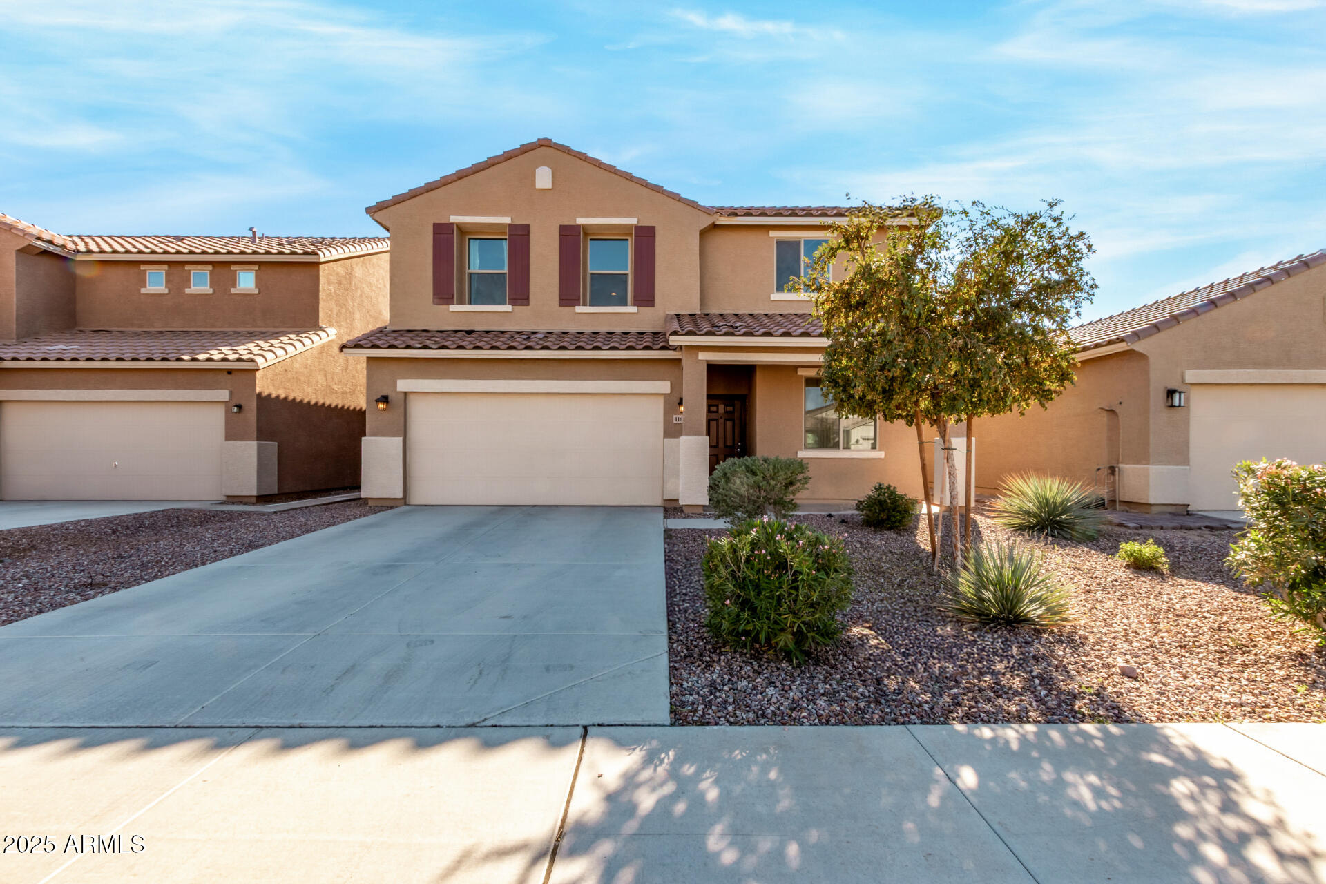 GRAND VILLAGE - Residential
