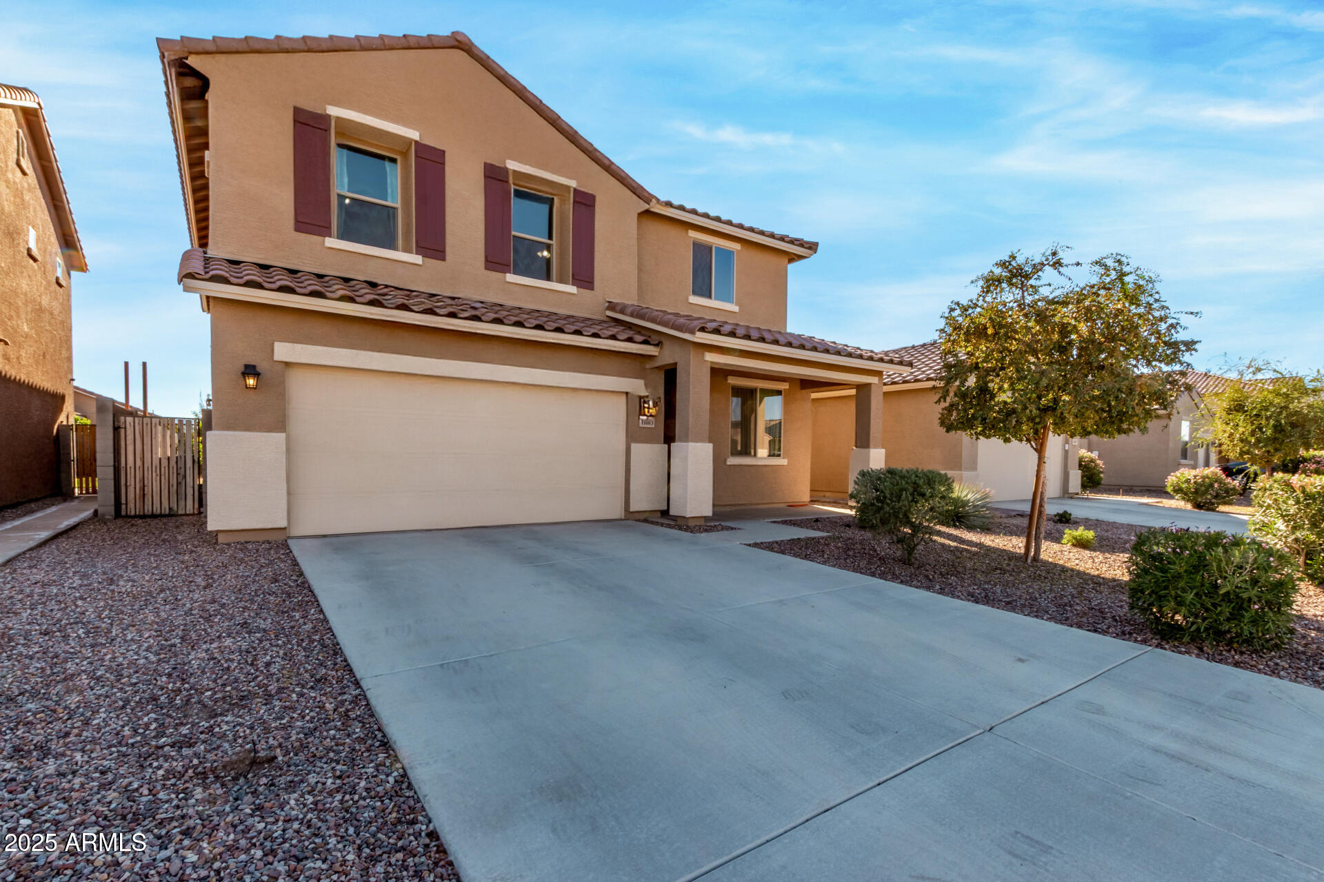 GRAND VILLAGE - Residential