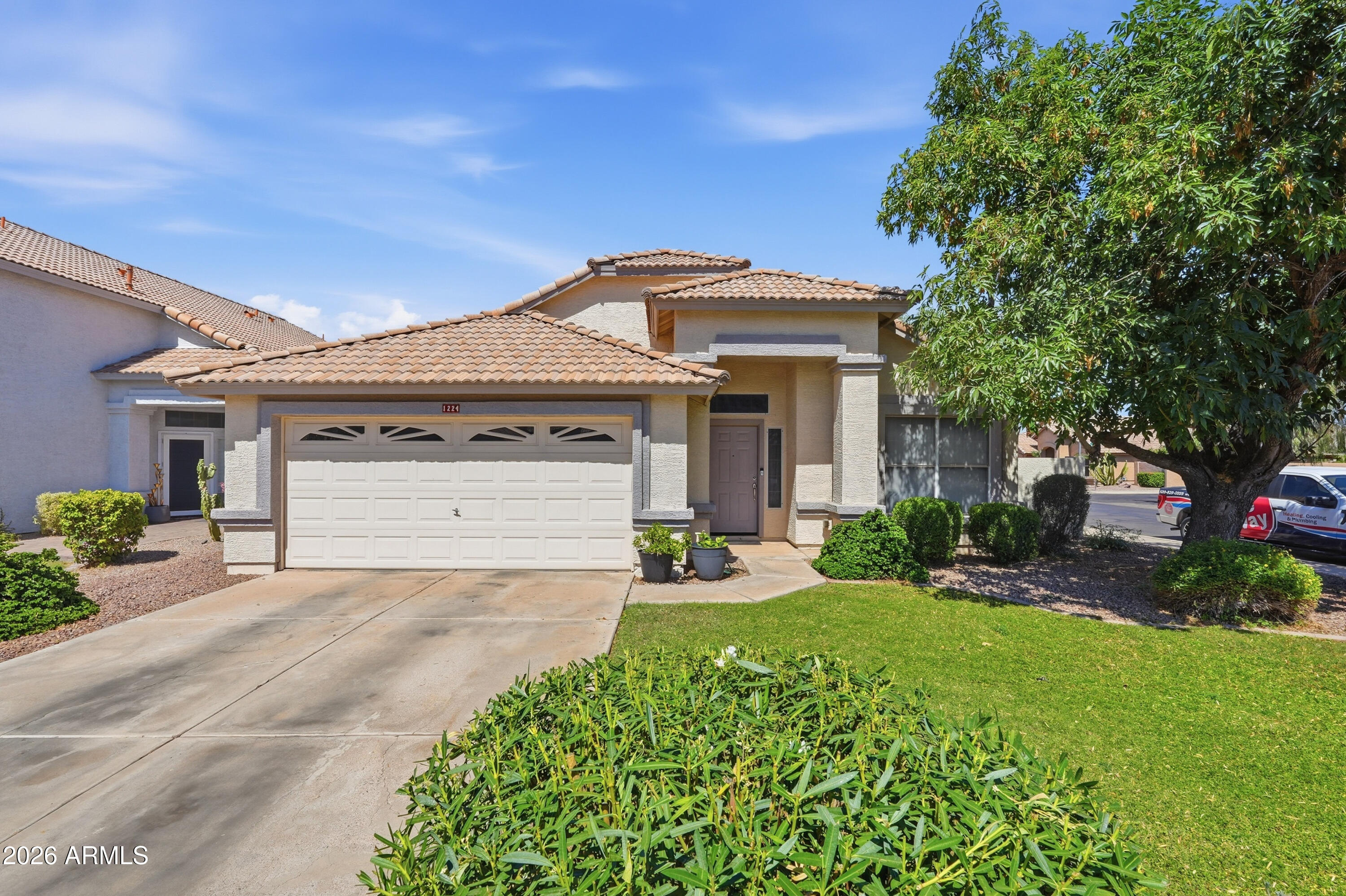 SETTLER'S MEADOW - Residential