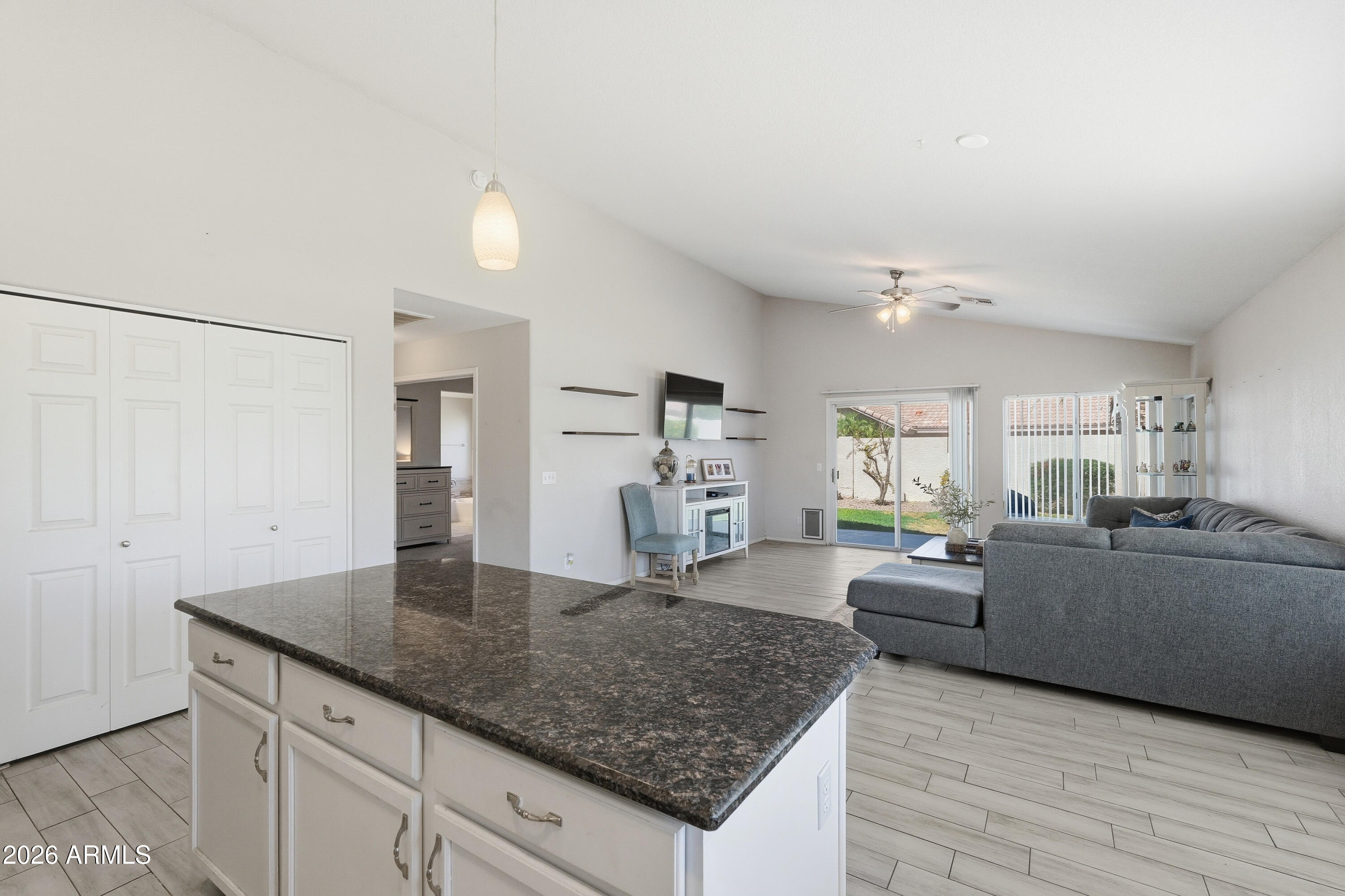 SETTLER'S MEADOW - Residential