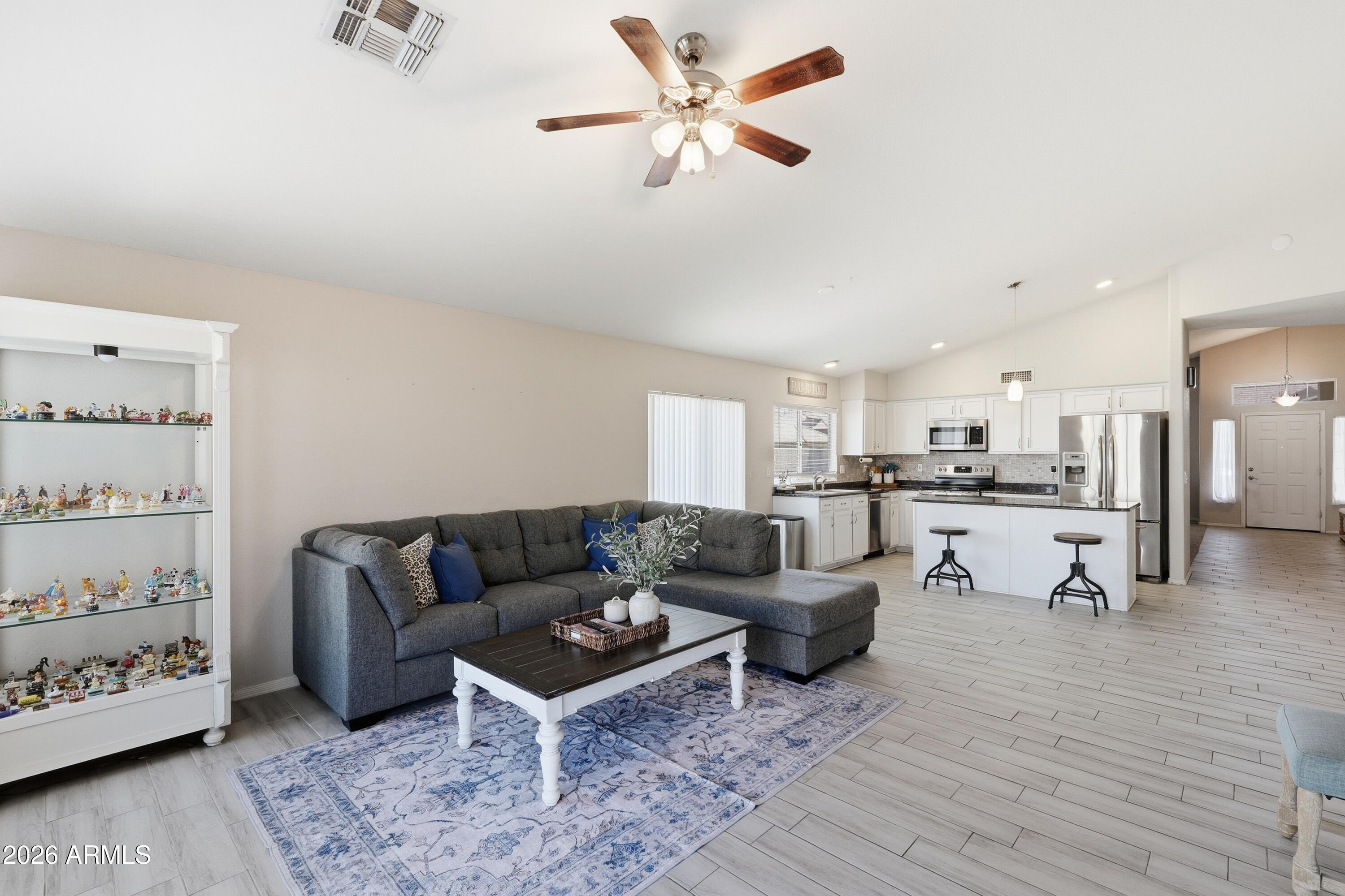SETTLER'S MEADOW - Residential