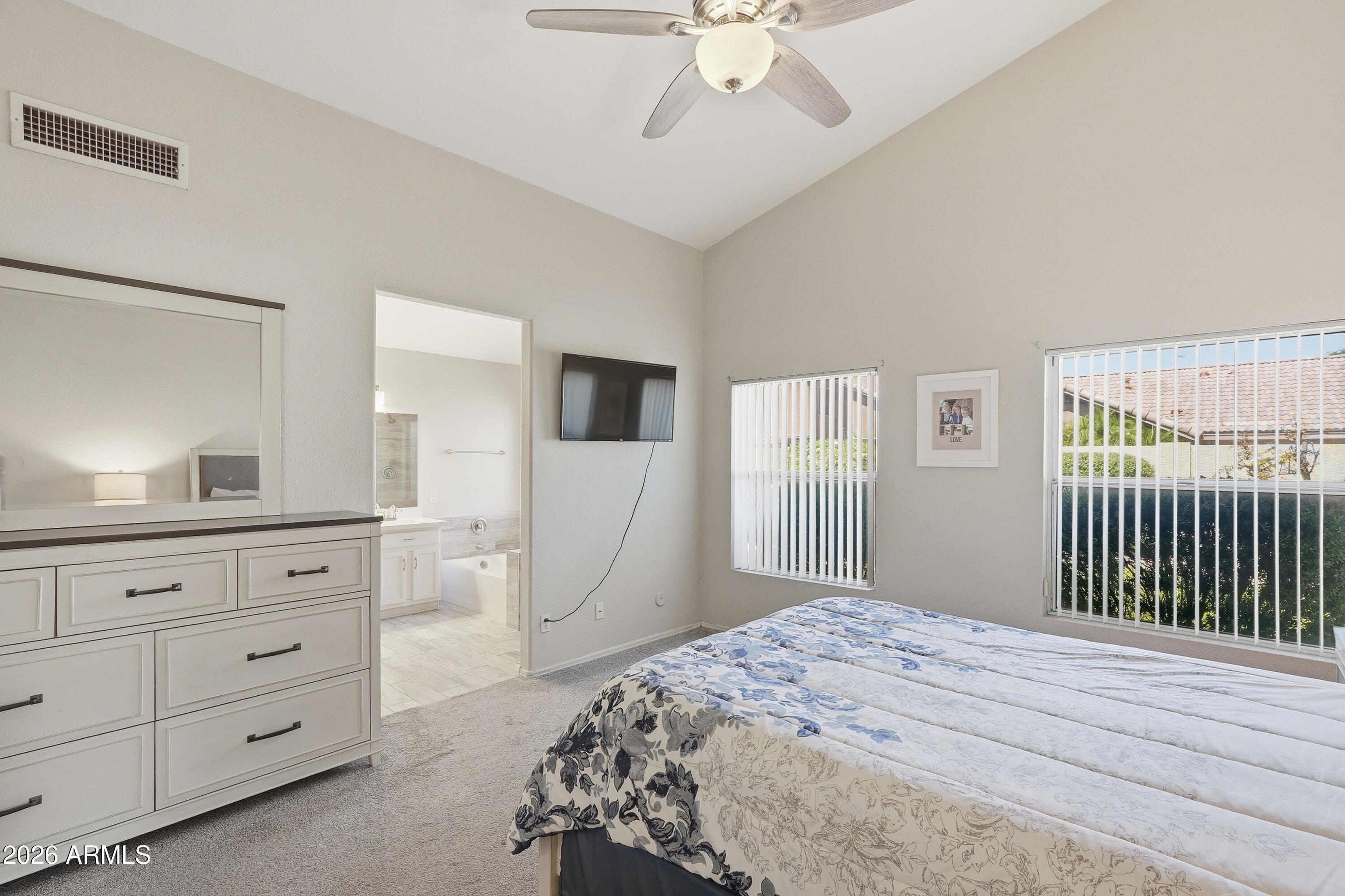 SETTLER'S MEADOW - Residential