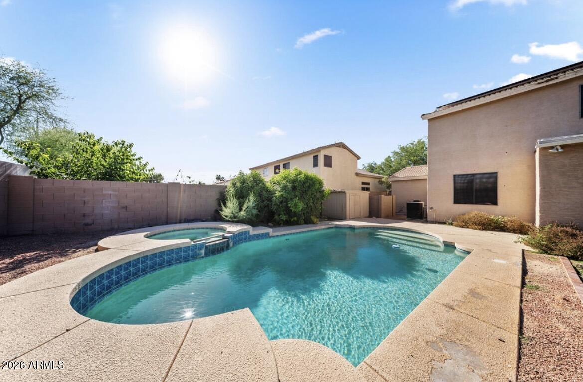 PECOS VISTAS 2 - Residential