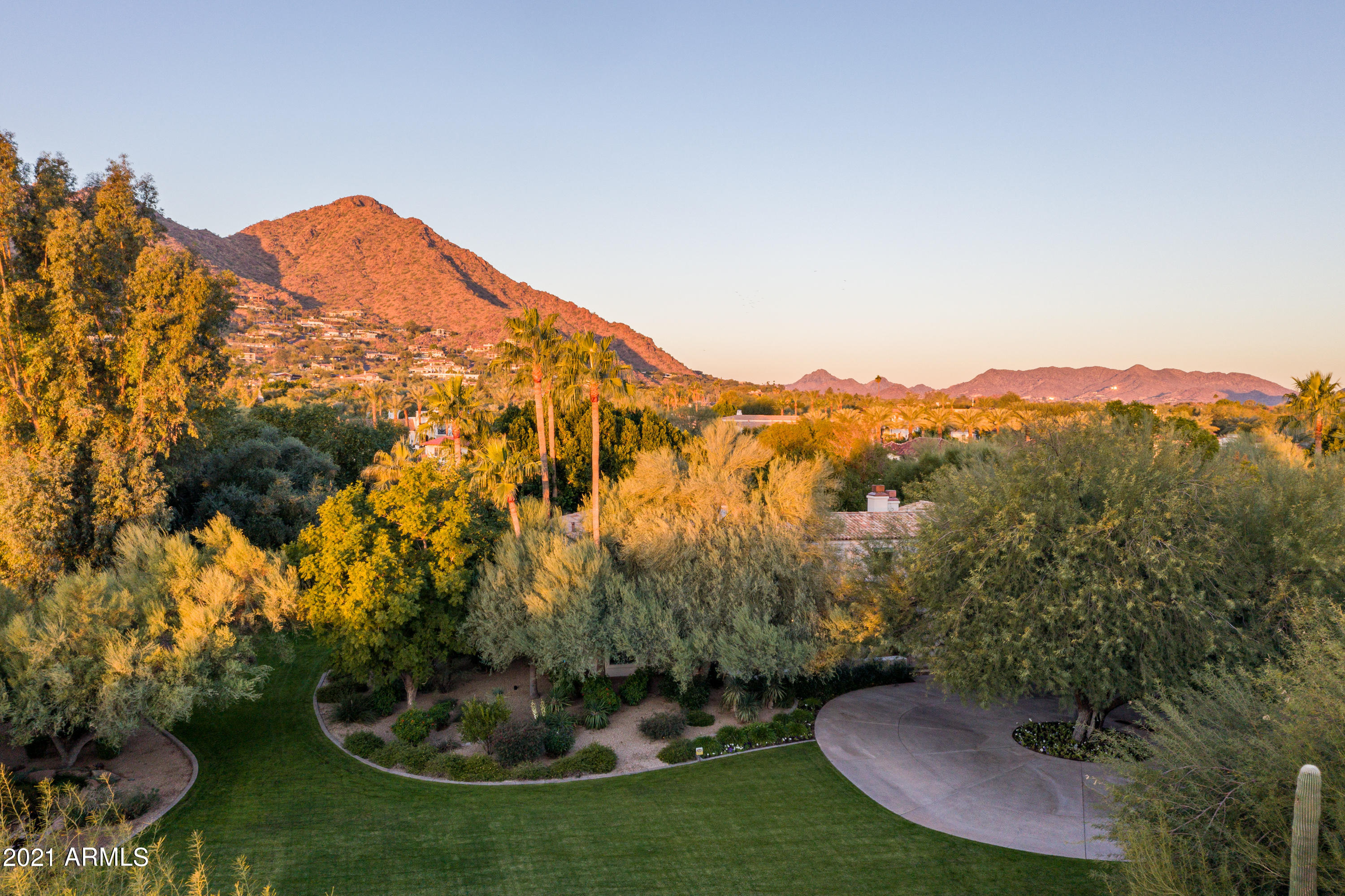 CAMELBACK LANDS - Residential