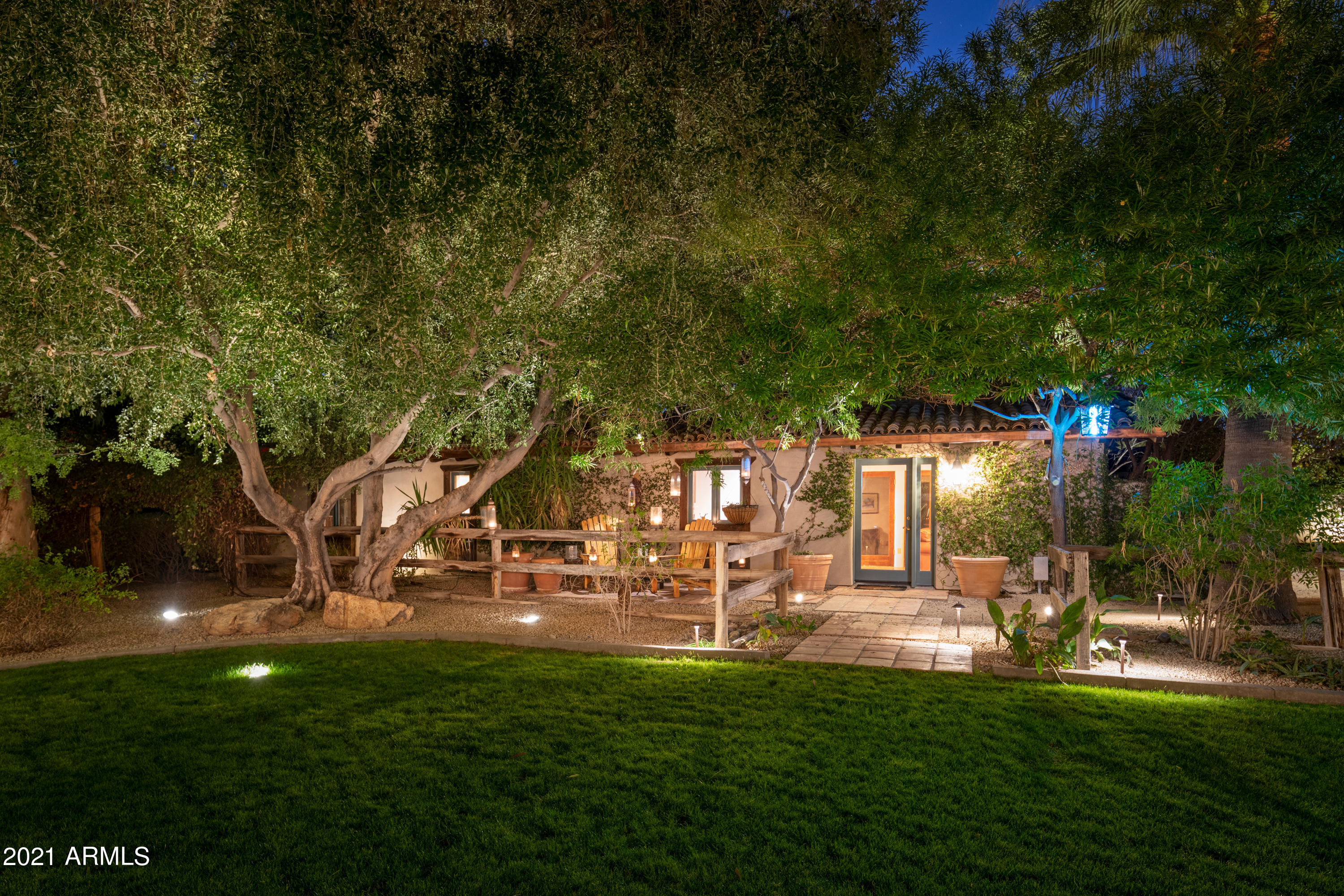 CAMELBACK LANDS - Residential