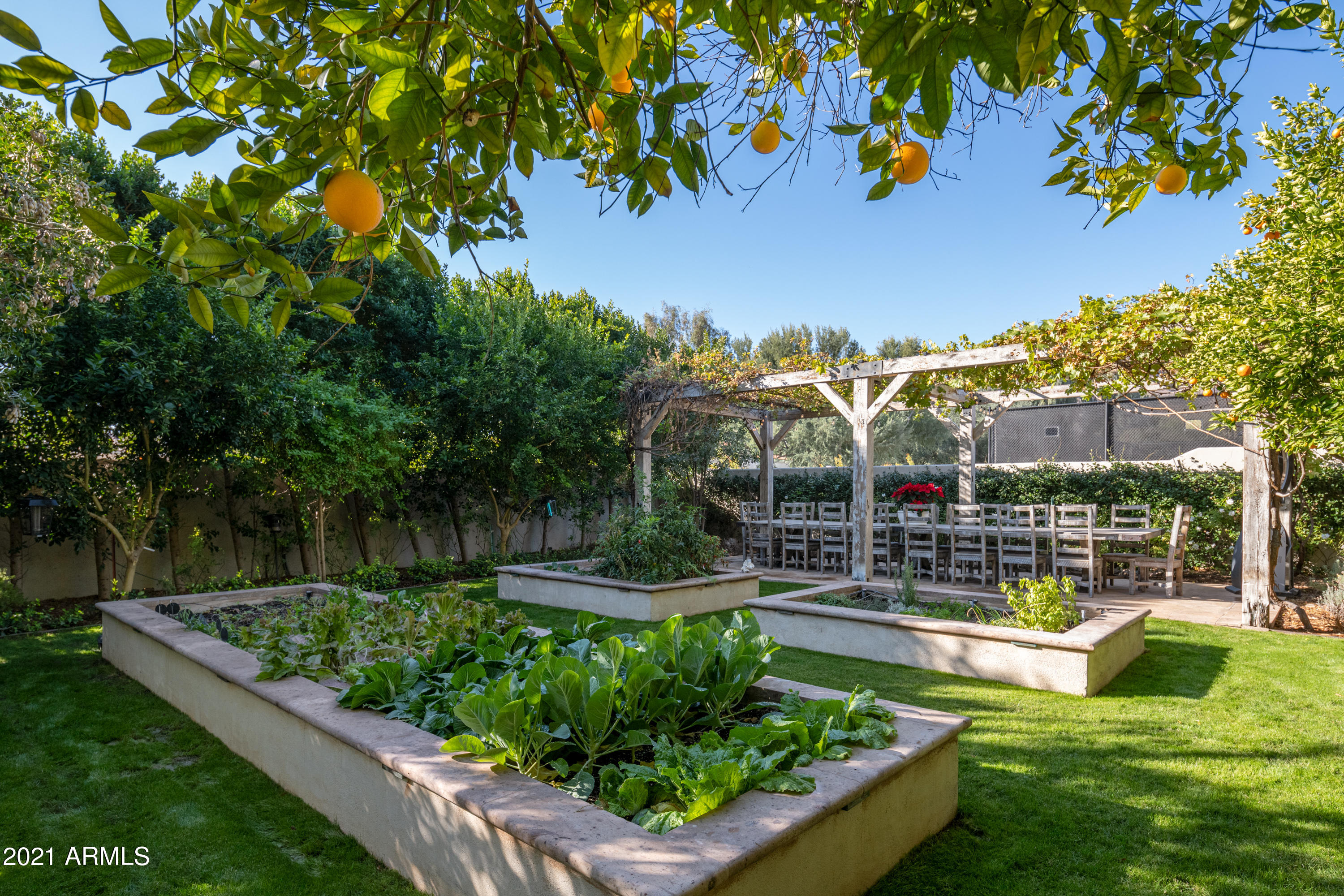 CAMELBACK LANDS - Residential