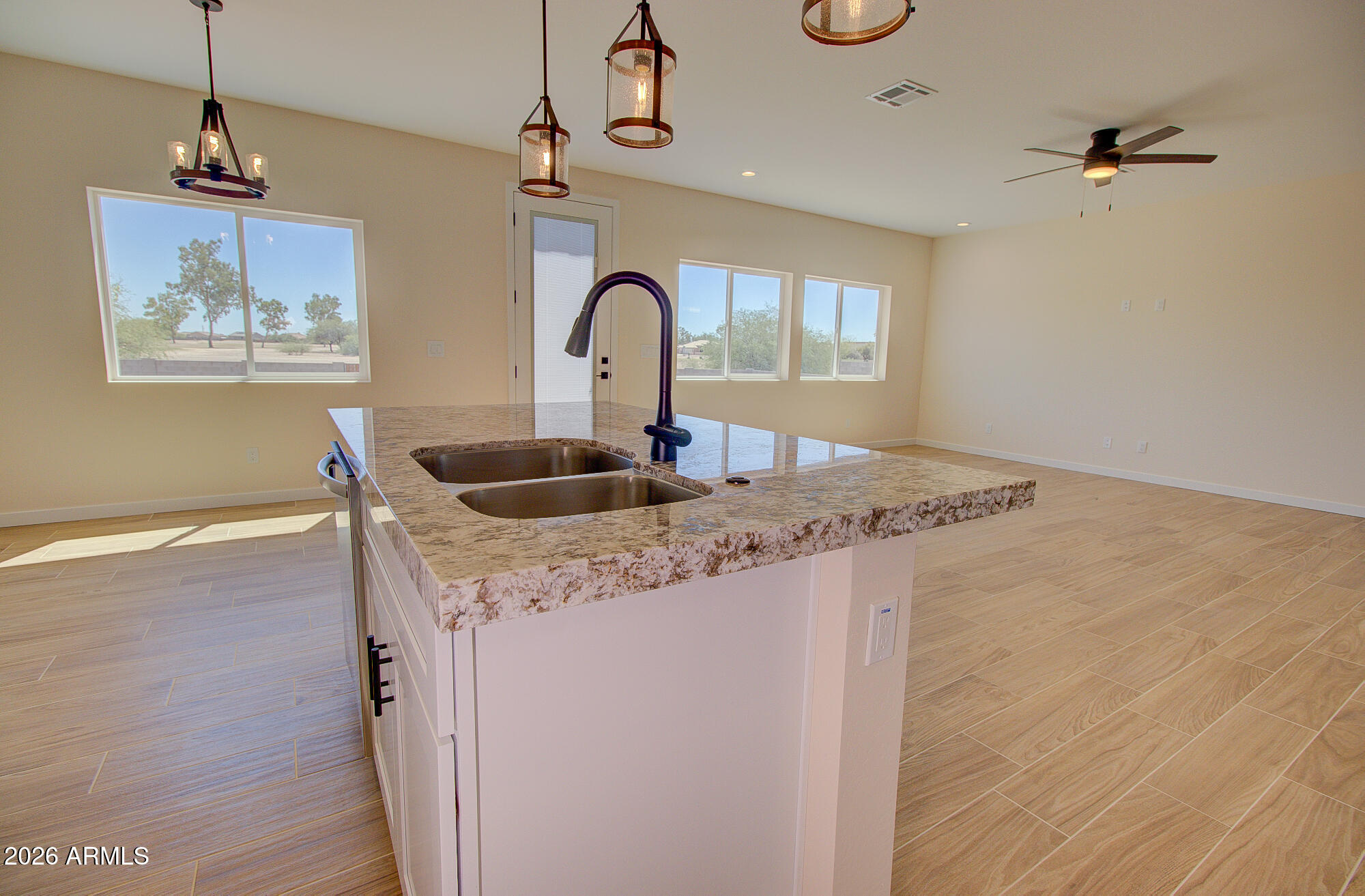 ARIZONA CITY UNIT THREE - Residential