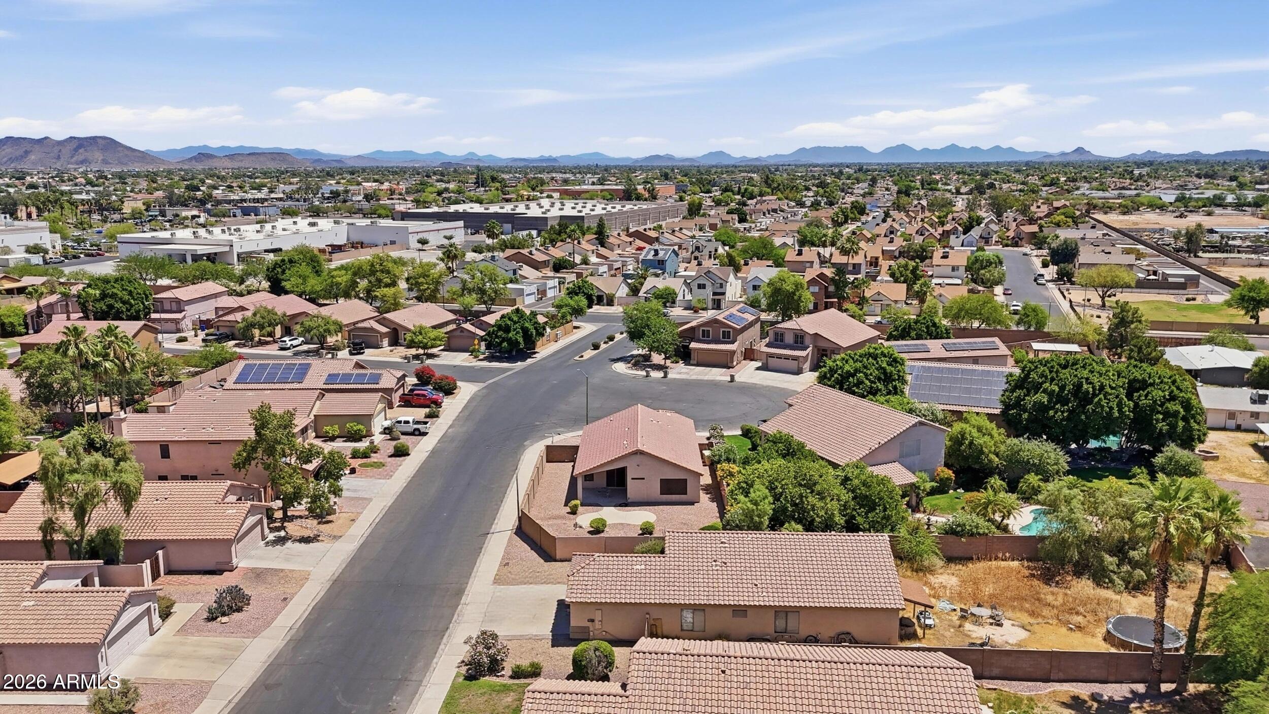 LAS BRISAS POINTE - Residential