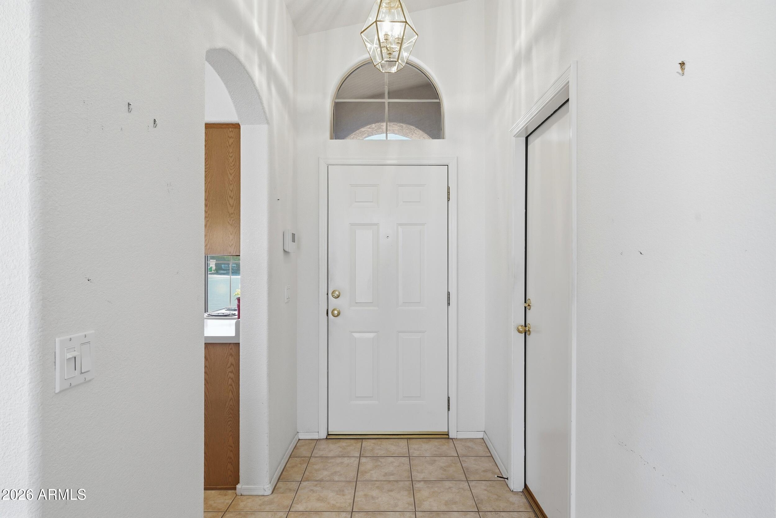 LAS BRISAS POINTE - Residential