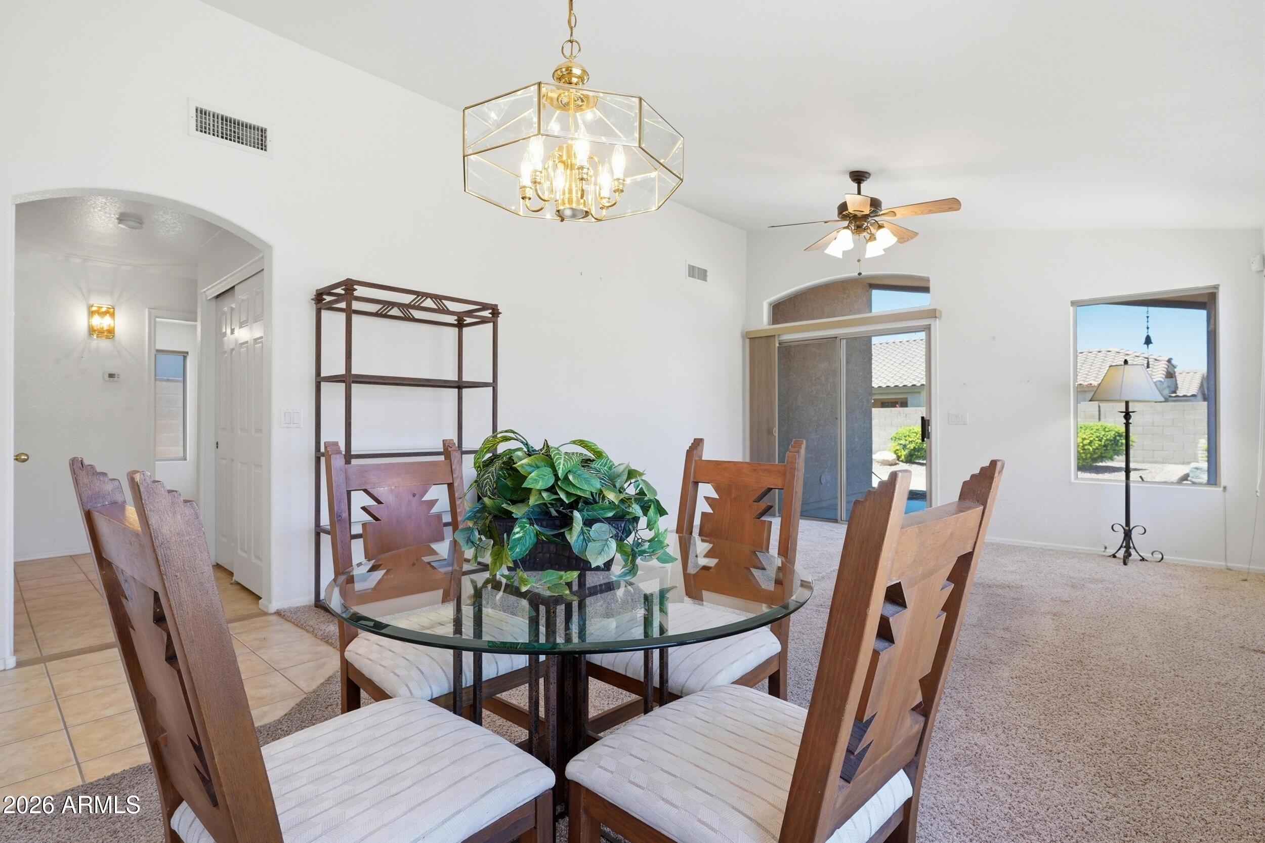 LAS BRISAS POINTE - Residential
