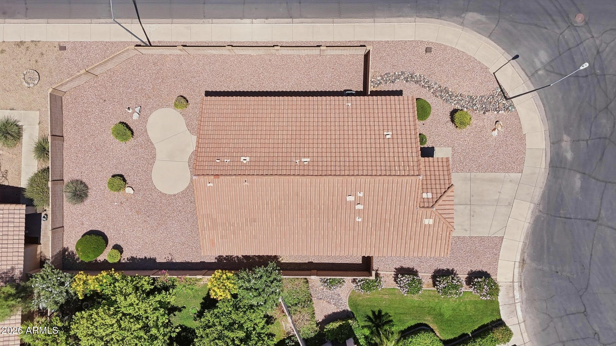 LAS BRISAS POINTE - Residential