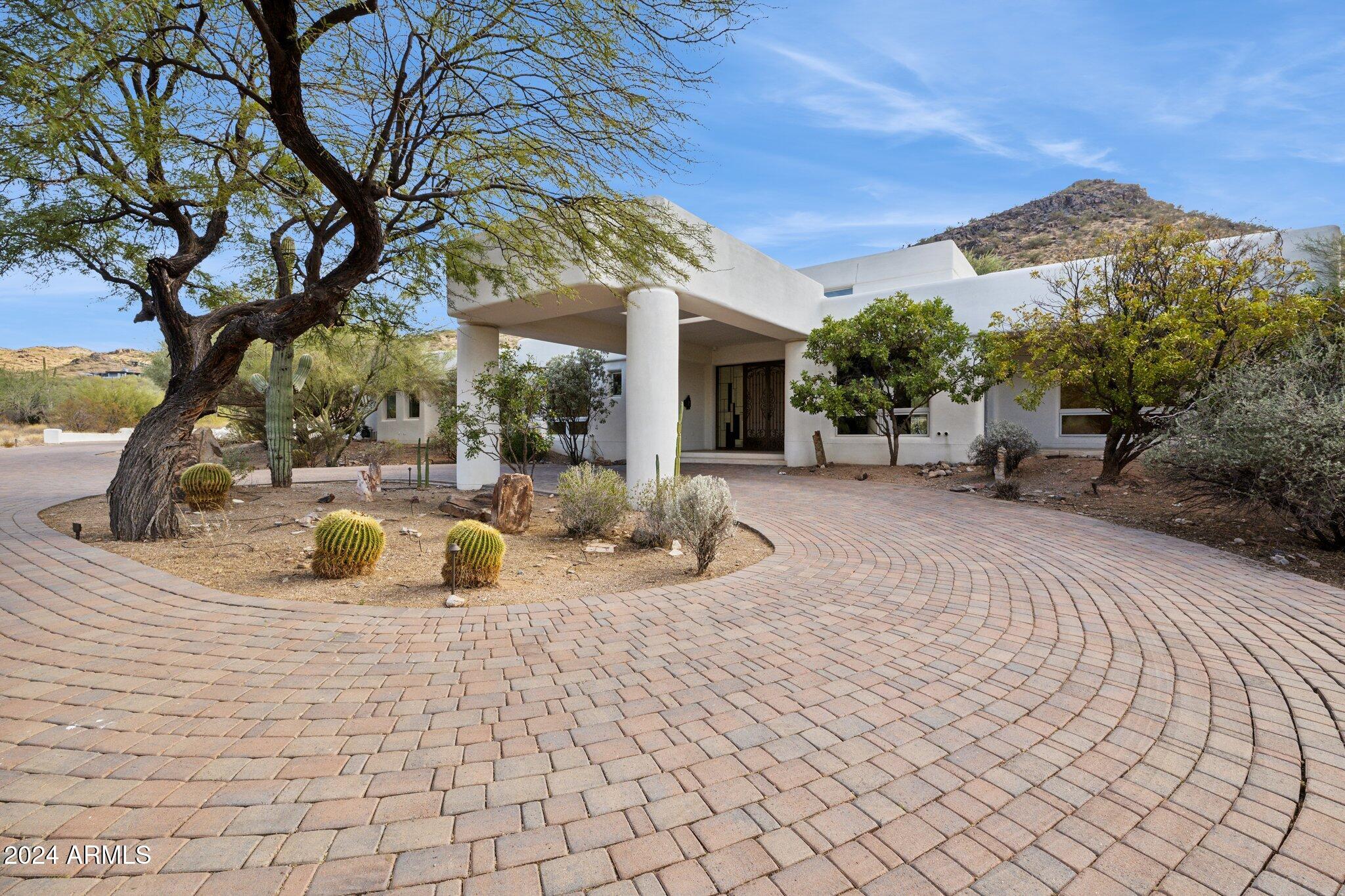 PINNACLE PEAK HEIGHTS UNIT 5 MCR 234-45 LOTS 20 & 21 - Residential