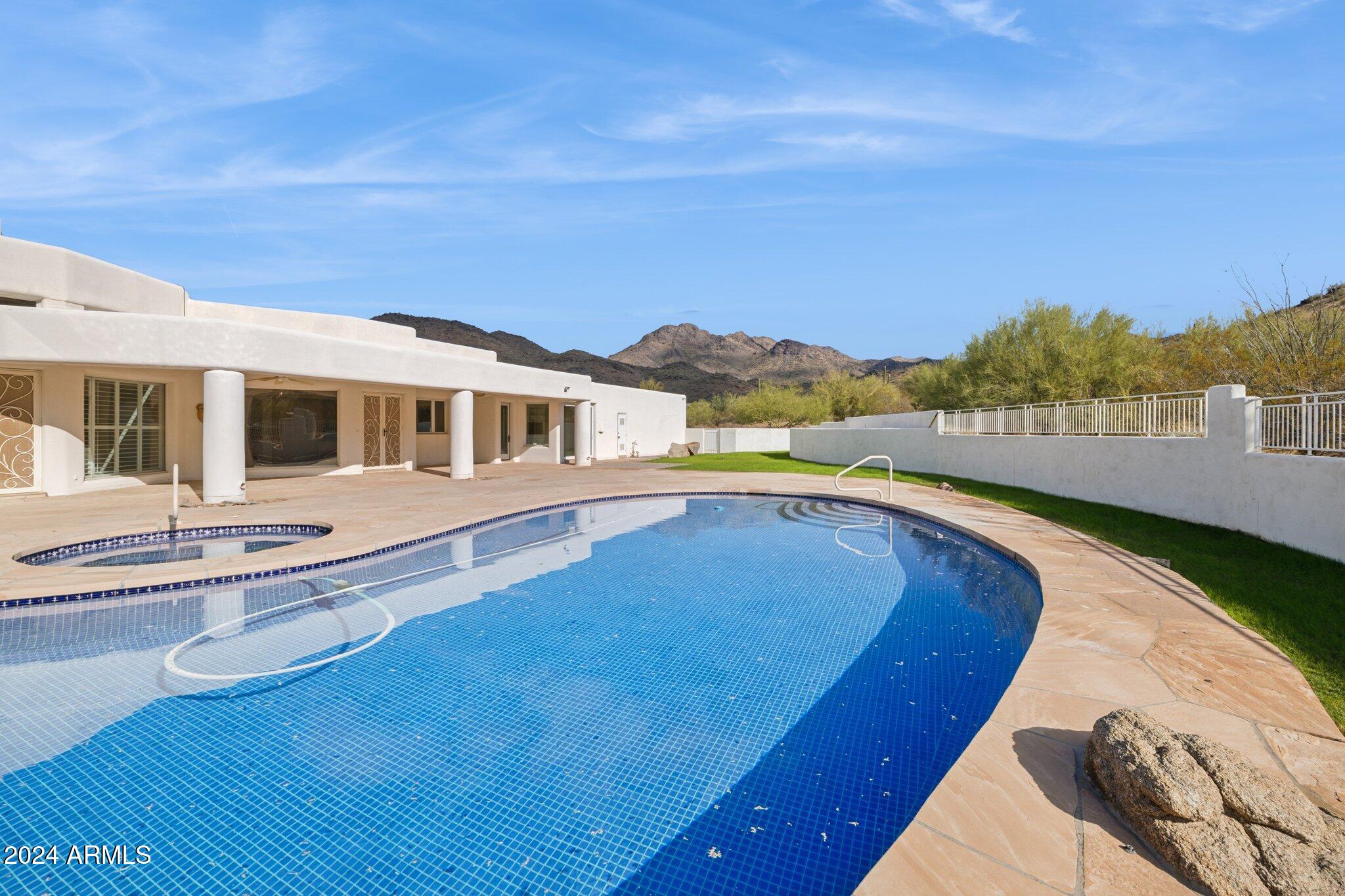 PINNACLE PEAK HEIGHTS UNIT 5 MCR 234-45 LOTS 20 & 21 - Residential