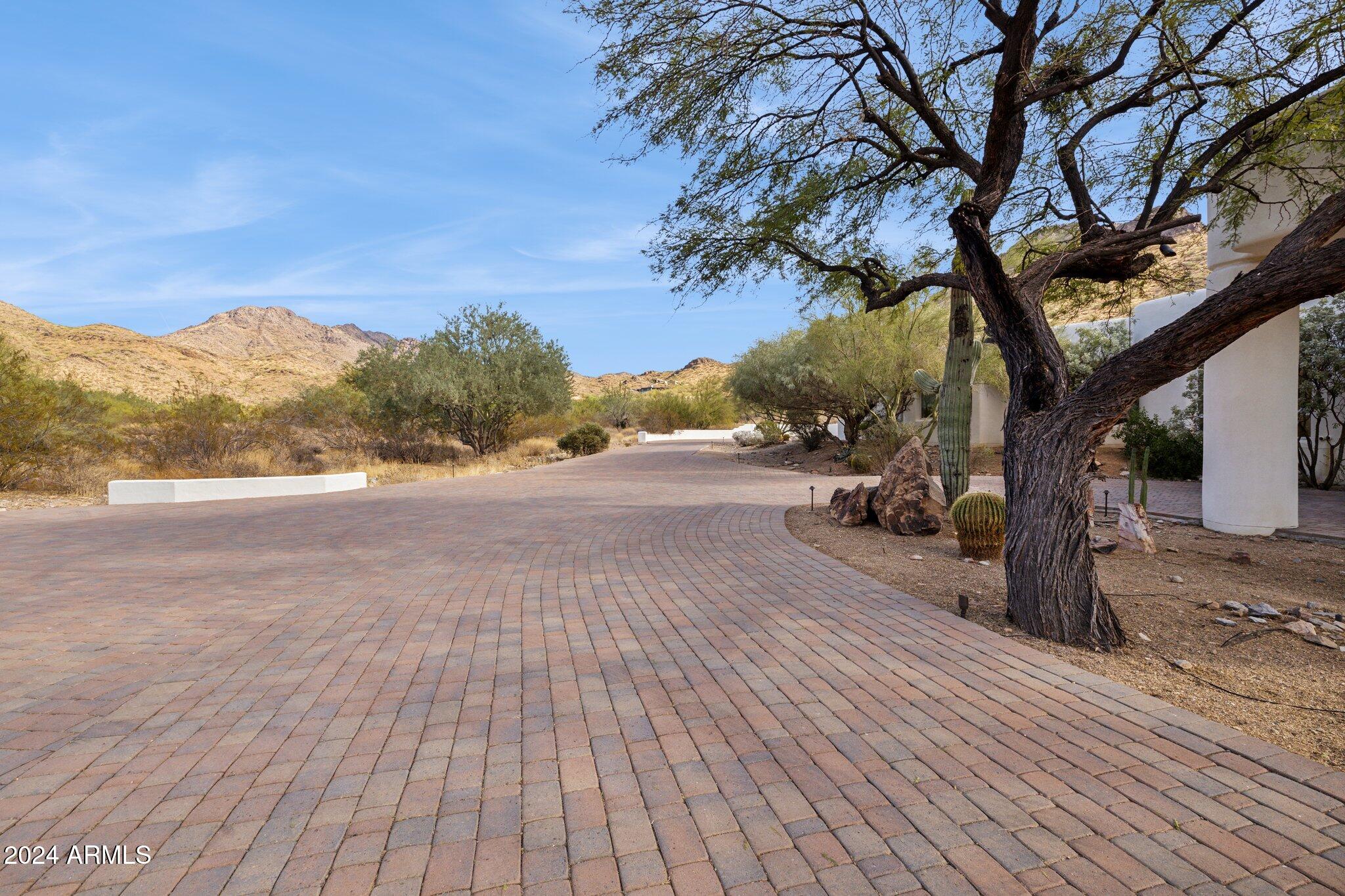 PINNACLE PEAK HEIGHTS UNIT 5 MCR 234-45 LOTS 20 & 21 - Residential