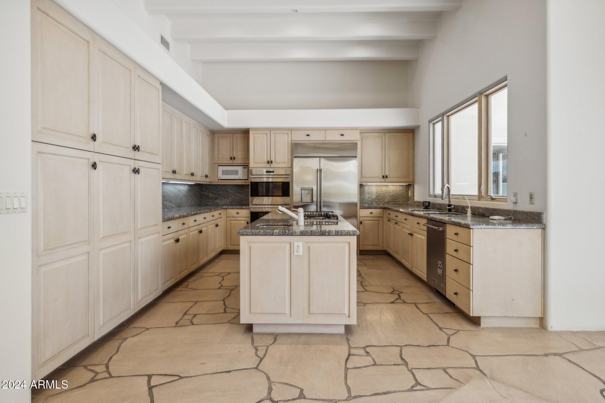 PINNACLE PEAK HEIGHTS UNIT 5 MCR 234-45 LOTS 20 & 21 - Residential
