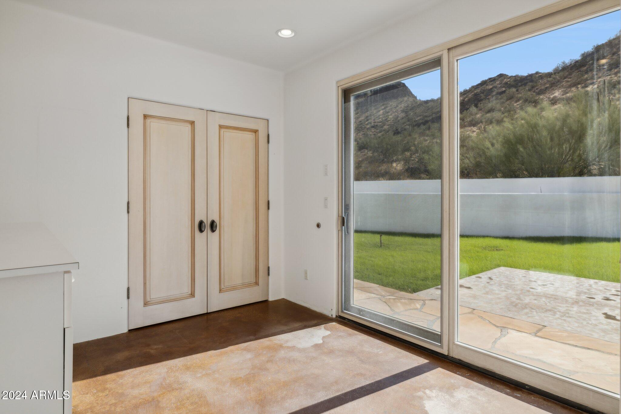PINNACLE PEAK HEIGHTS UNIT 5 MCR 234-45 LOTS 20 & 21 - Residential