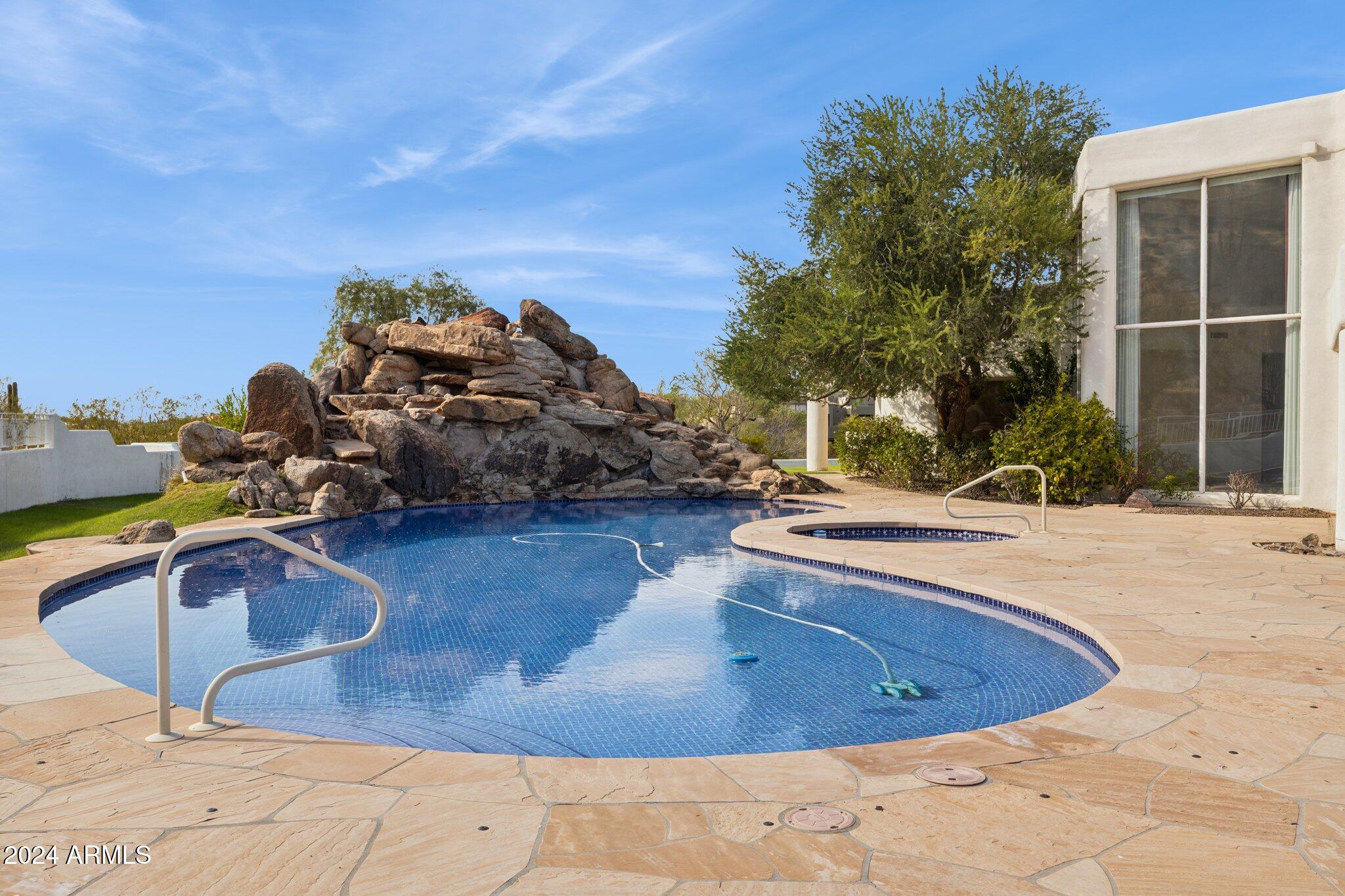 PINNACLE PEAK HEIGHTS UNIT 5 MCR 234-45 LOTS 20 & 21 - Residential