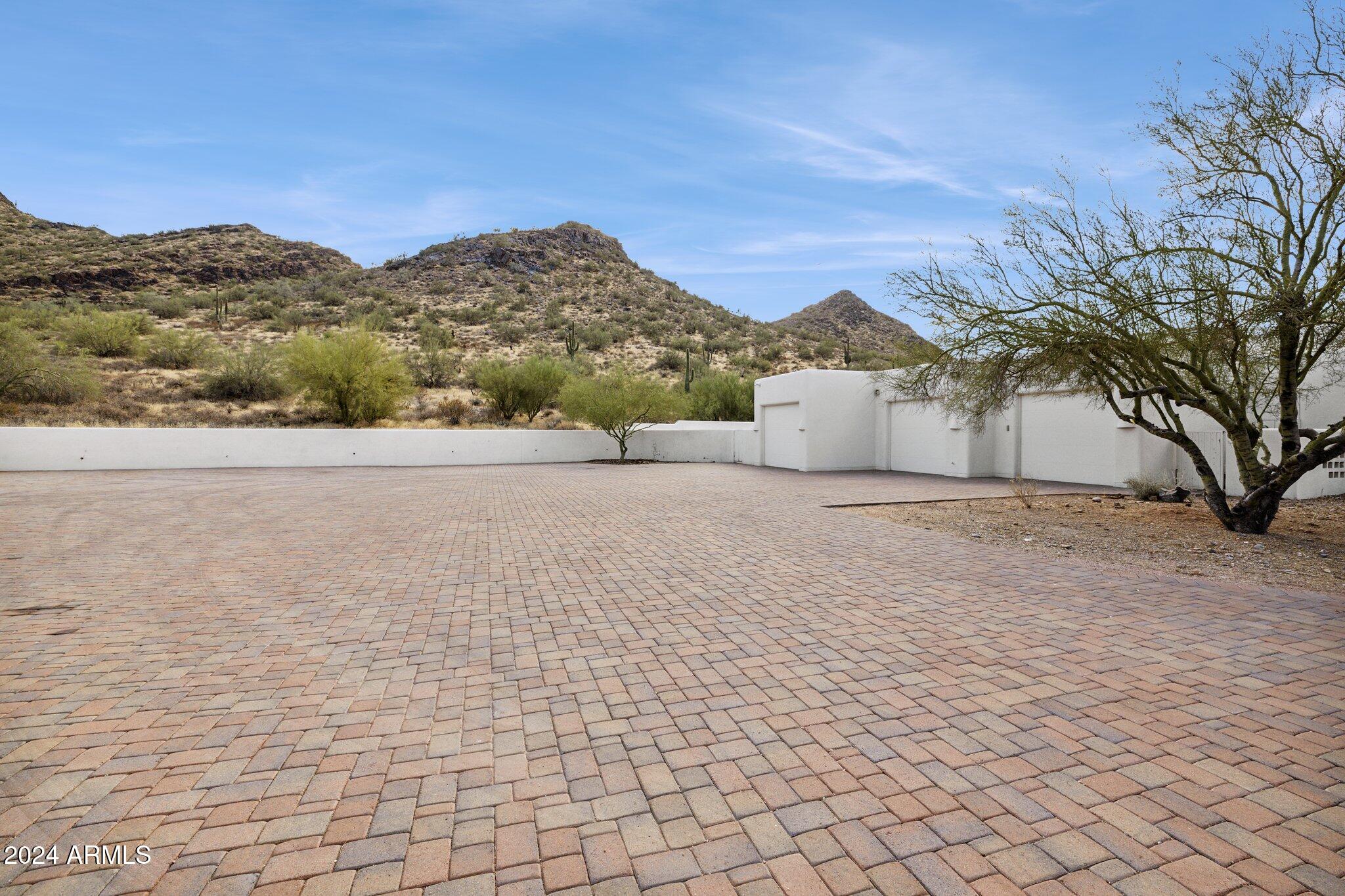 PINNACLE PEAK HEIGHTS UNIT 5 MCR 234-45 LOTS 20 & 21 - Residential