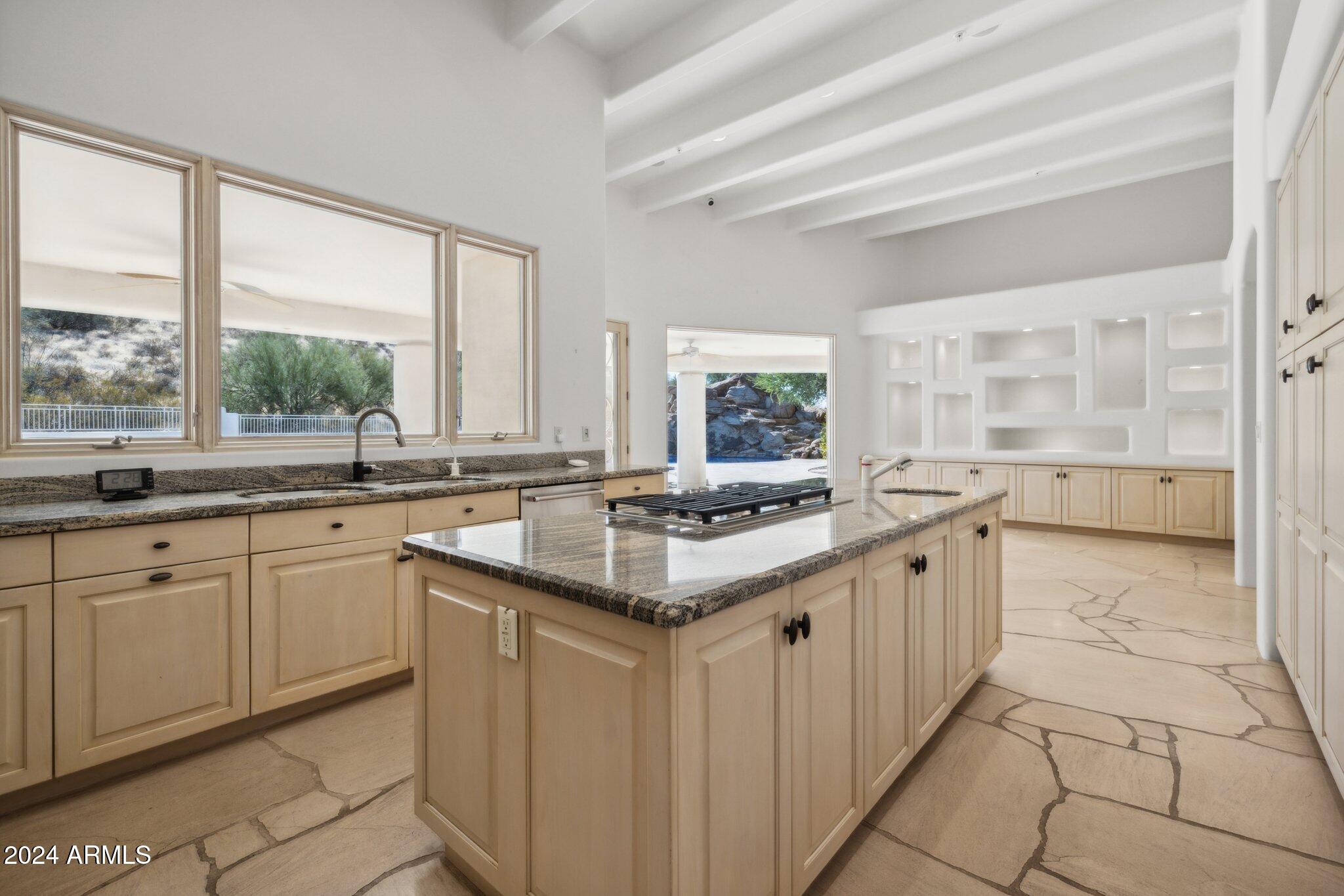 PINNACLE PEAK HEIGHTS UNIT 5 MCR 234-45 LOTS 20 & 21 - Residential
