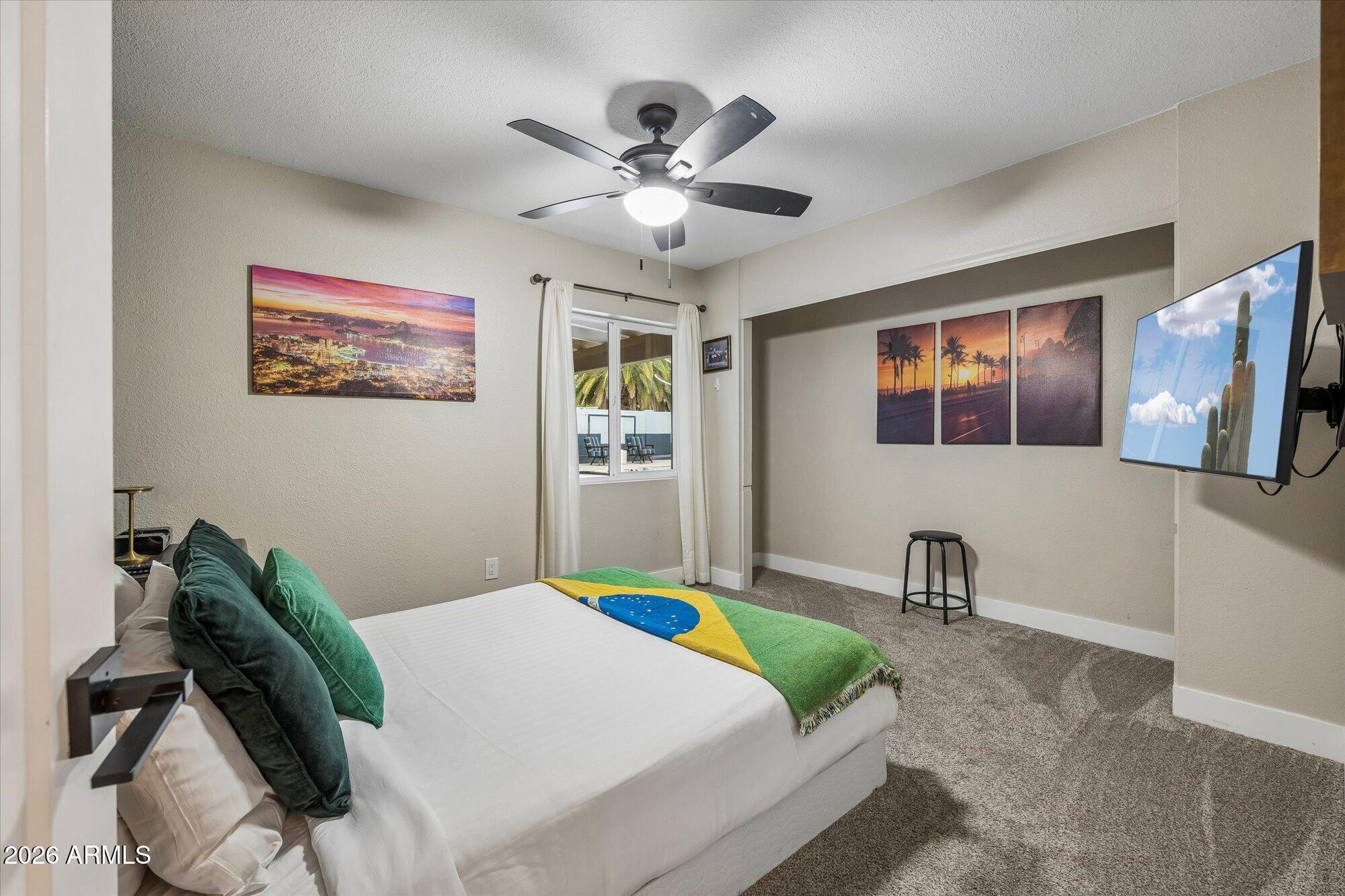 GREENBRIER EAST UNIT 5 - Residential Lease