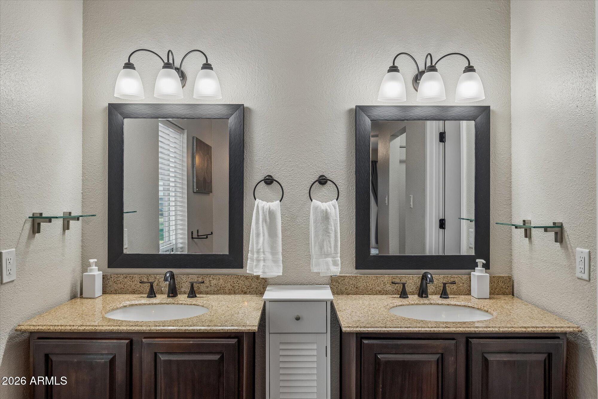 GREENBRIER EAST UNIT 5 - Residential Lease