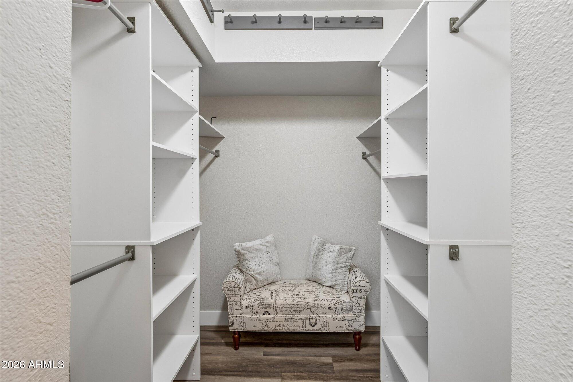 GREENBRIER EAST UNIT 5 - Residential Lease