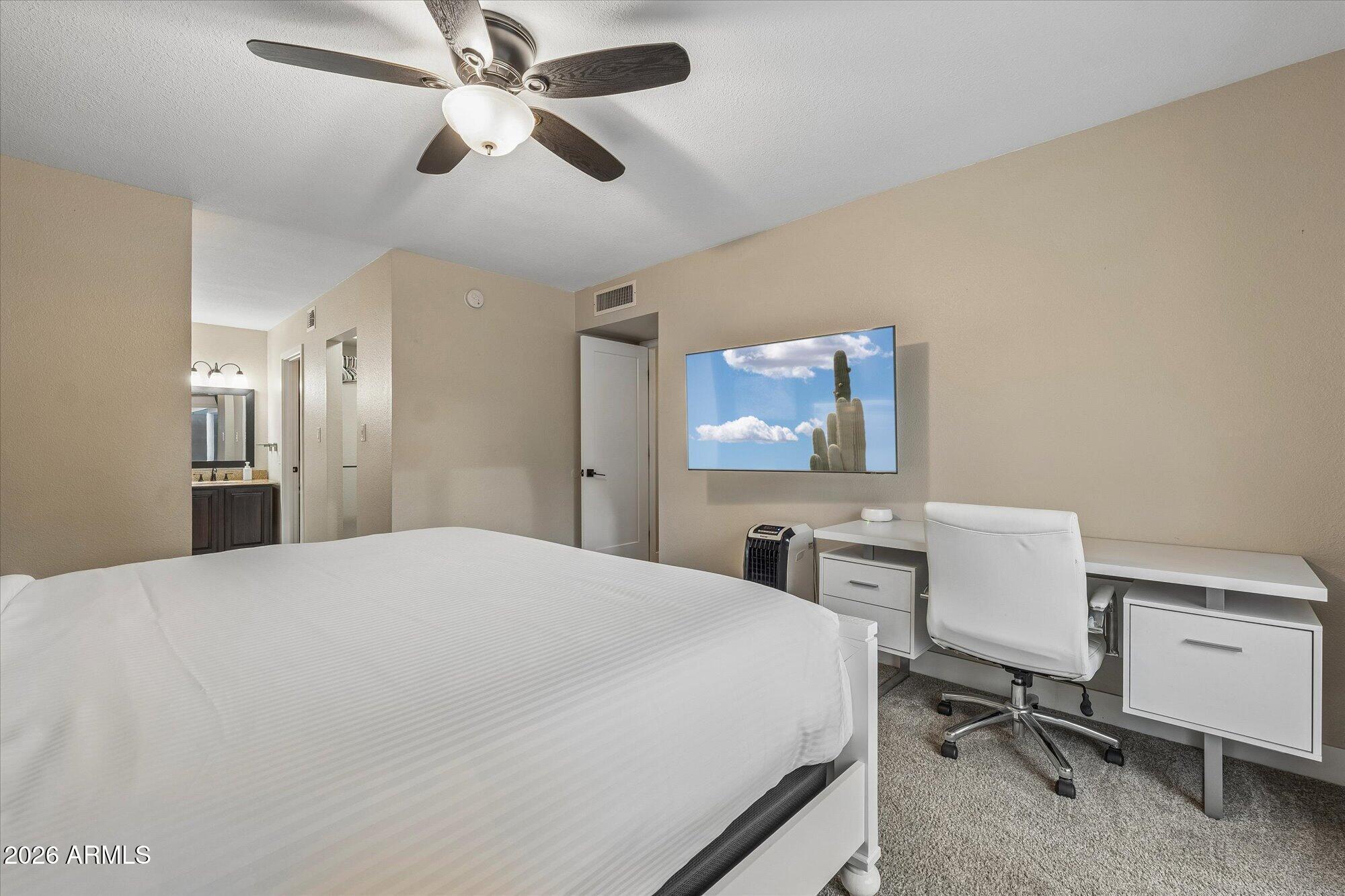 GREENBRIER EAST UNIT 5 - Residential Lease