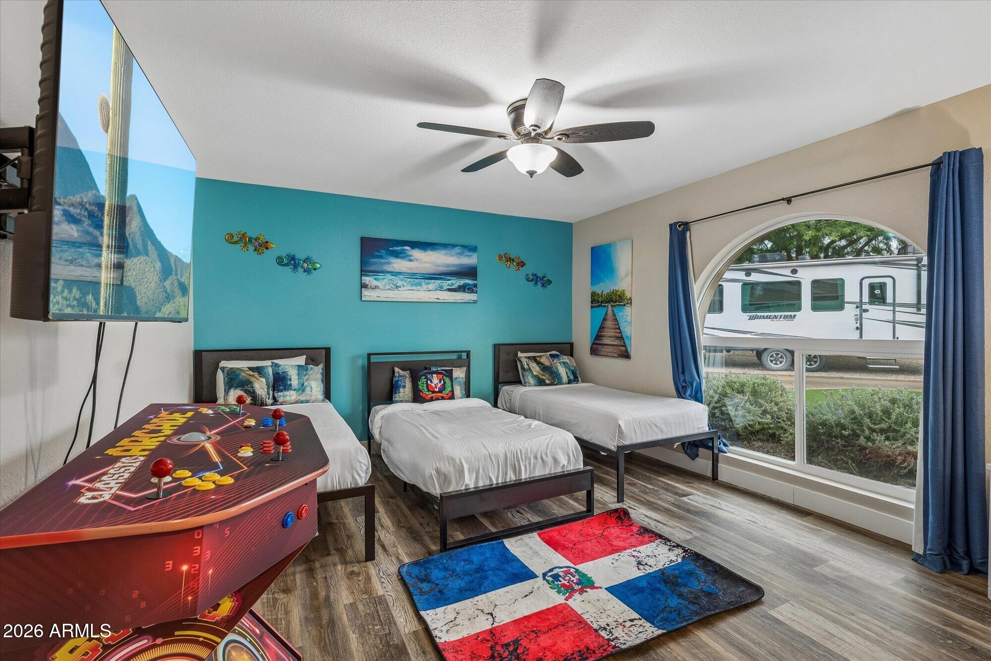 GREENBRIER EAST UNIT 5 - Residential Lease