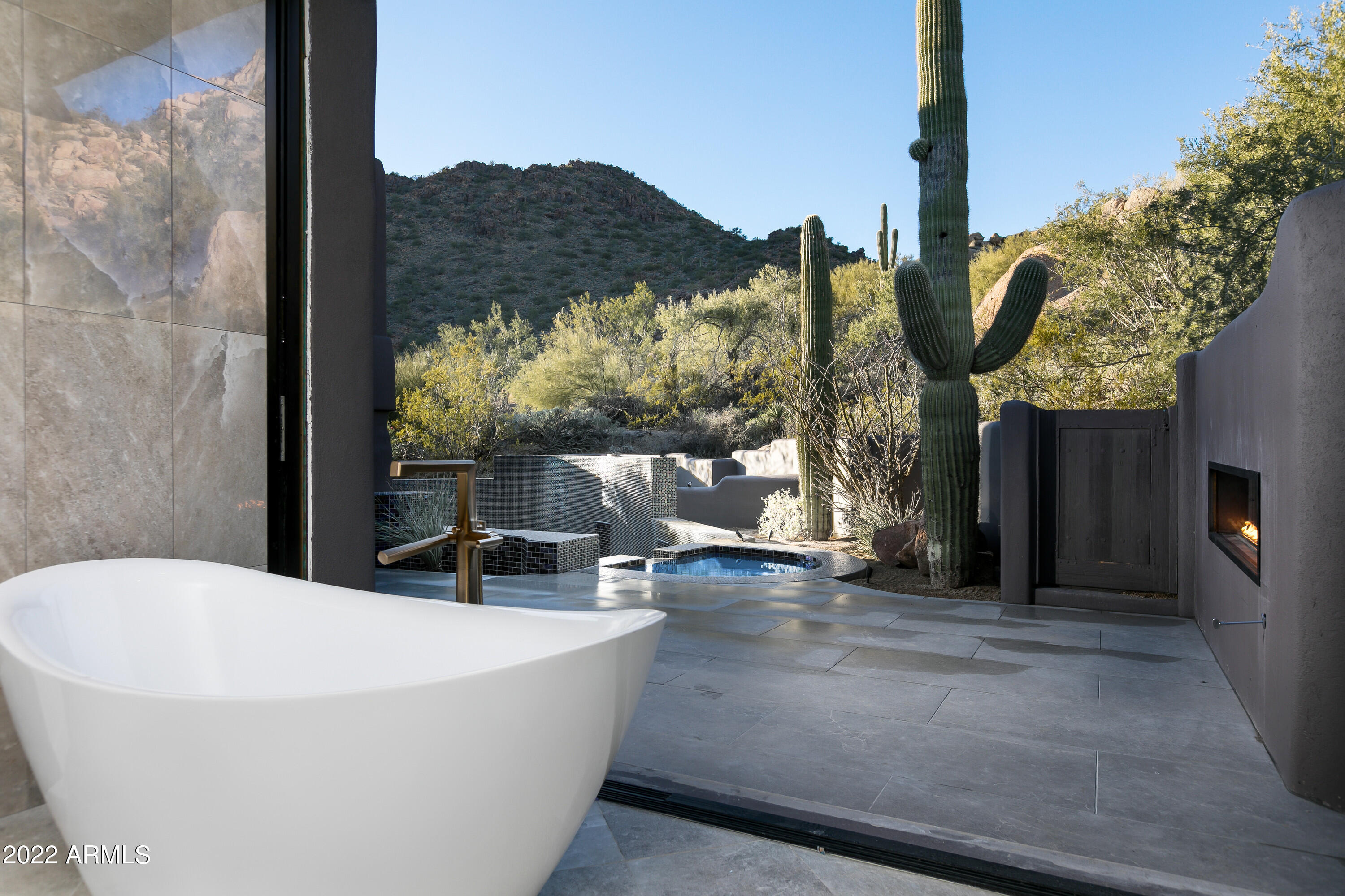 DESERT HIGHLANDS - Residential