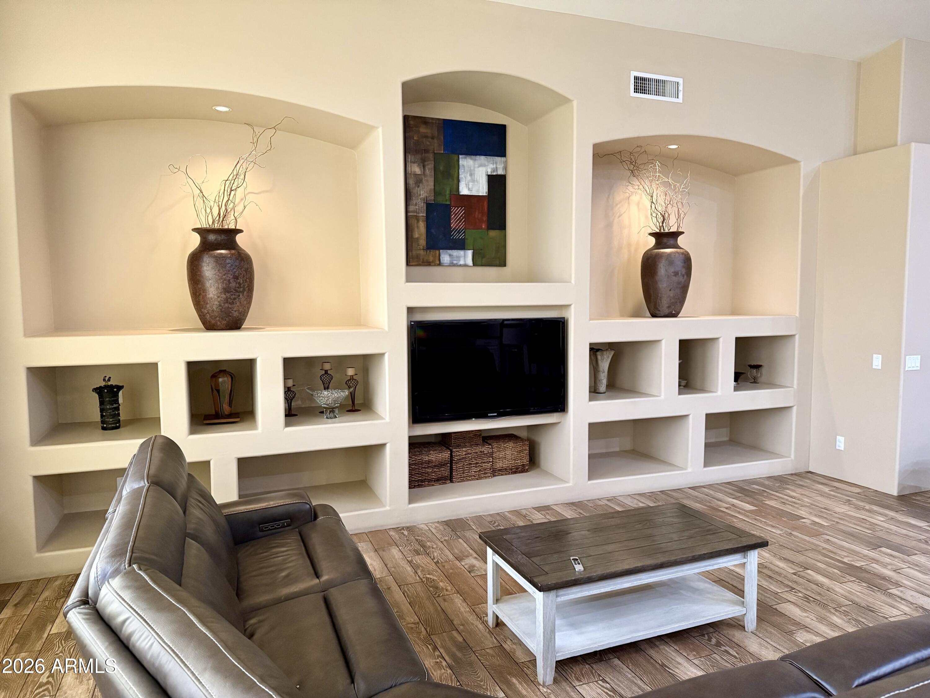 ESTATES AT PALOS VERDES - Residential